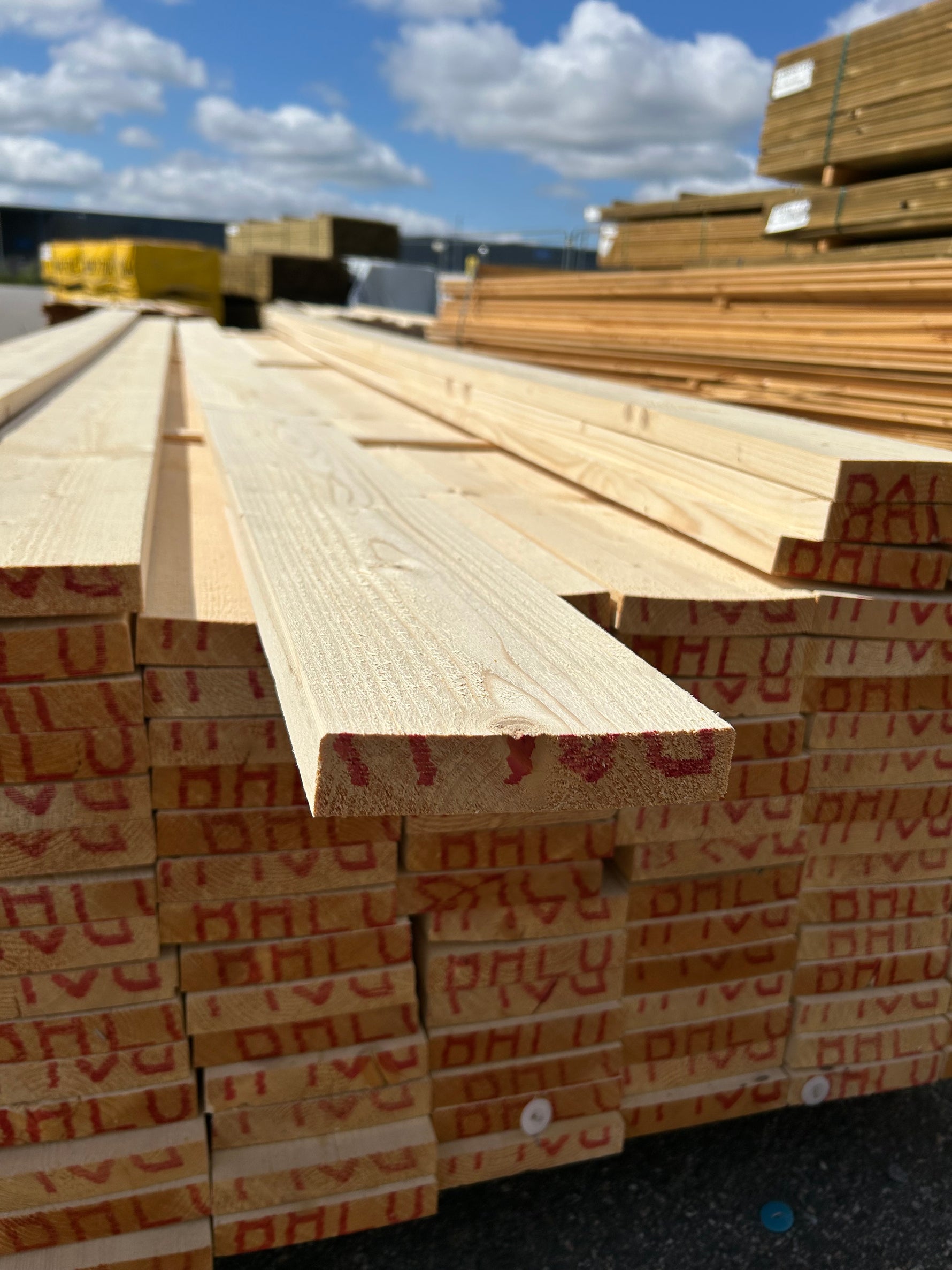 Paket Finsågade Brädor 28x145mm, 107st 4,20m
