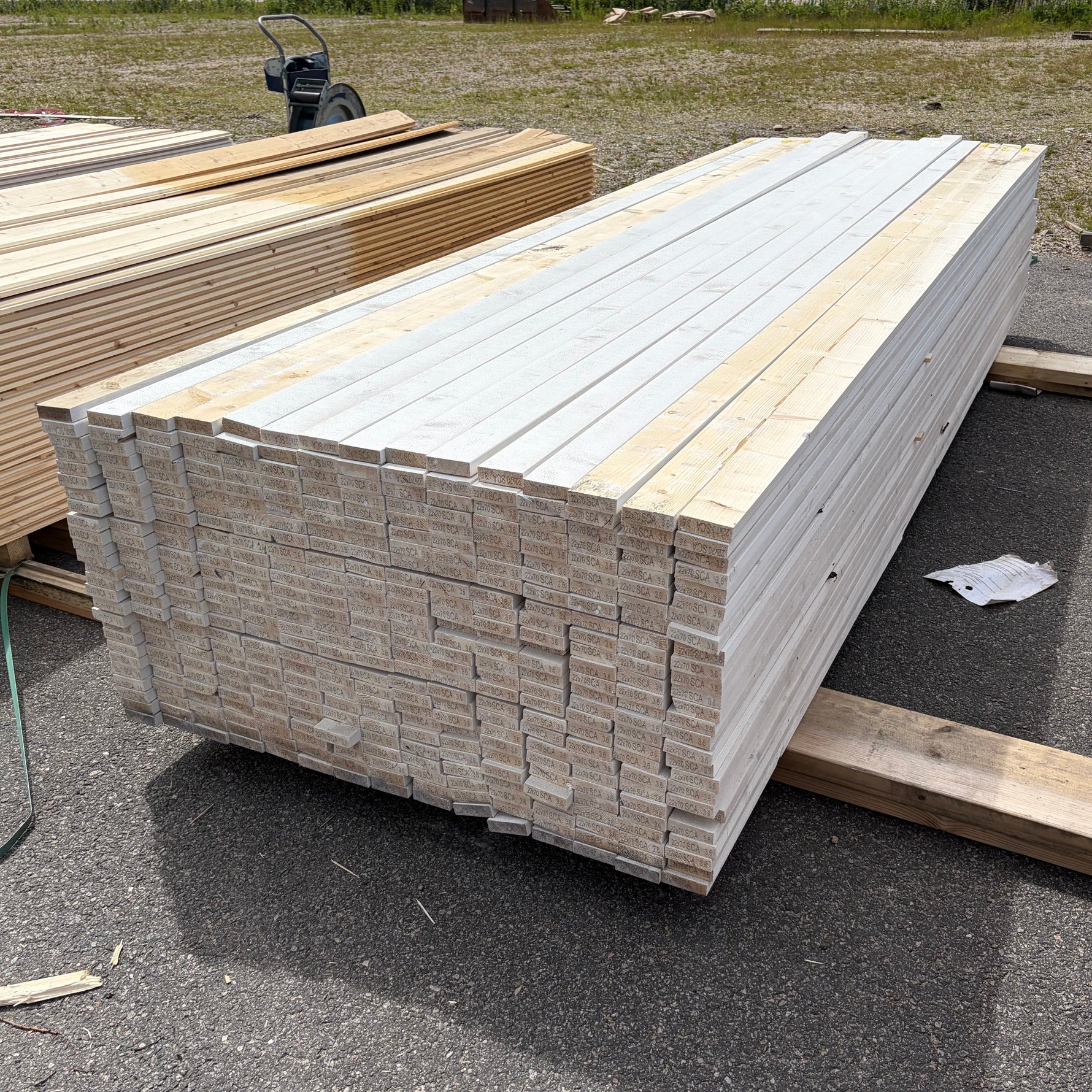 Paket Finsågade Brädor 22x70mm, 390st 3.60m Mellanstruken