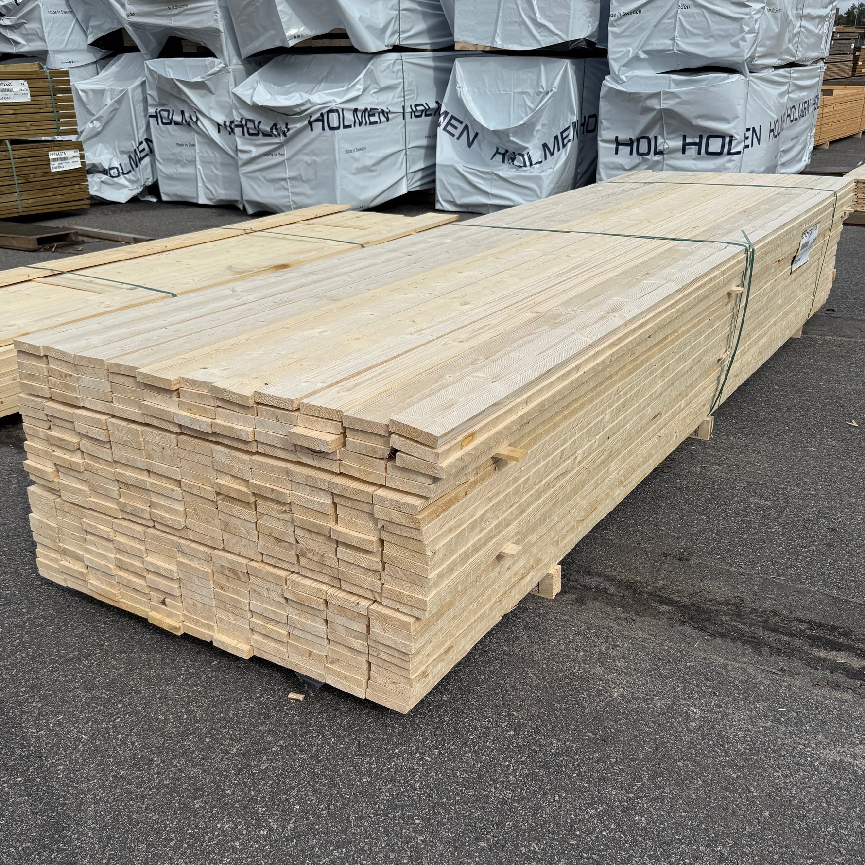 Paket Finsågade Brädor 22x95 mm – 3,60m 275st (Obehandlade)