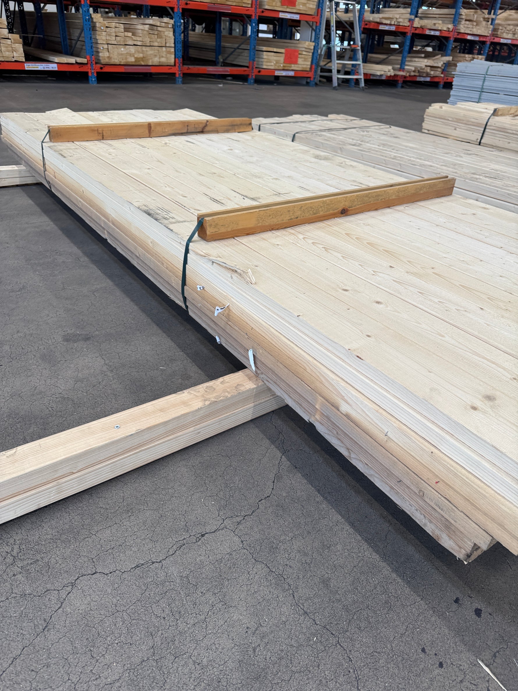 Paket Finsågade Panel 28x120mm 3,00m – 63 st
