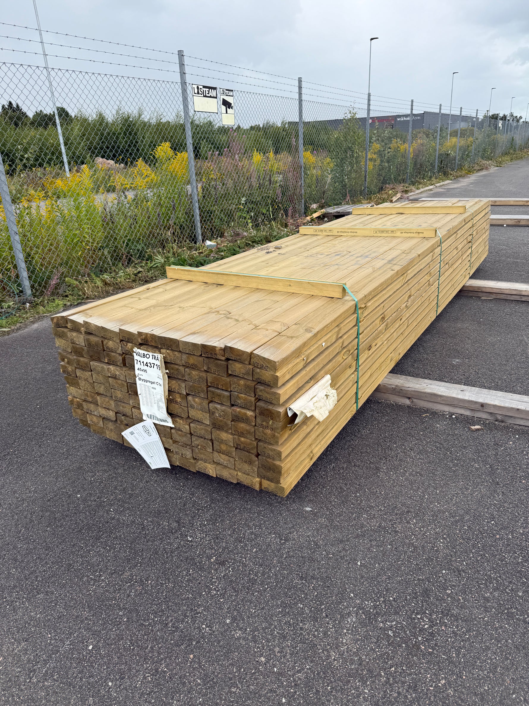 Paket Tryckimpregnerade Reglar 45×95mm, 110 st 4,20 m (C14)