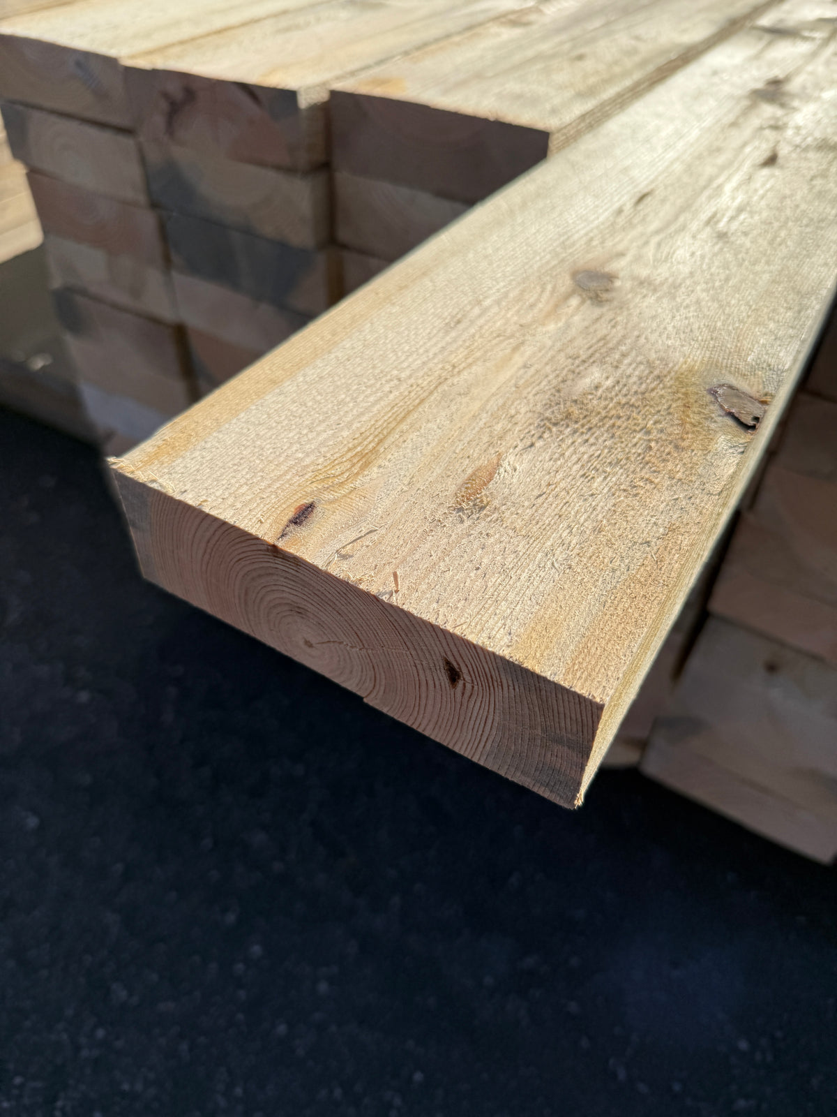 Paket Ohyvlade Reglar 47x150mm (3,90–4,20m) 70st- Fuktskadat