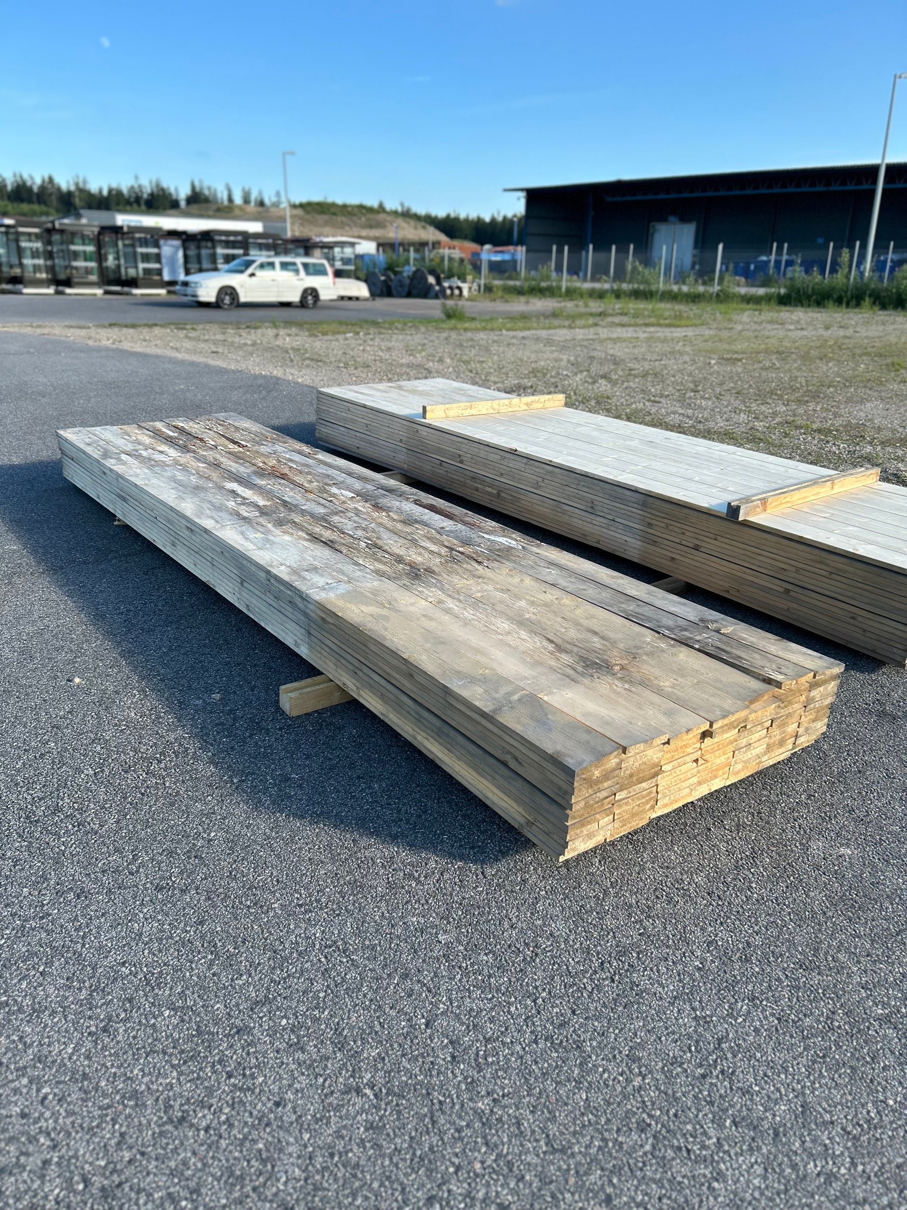 Paket Finsågade Brädor 22x145mm, 77st 4.20m Fuktskadad