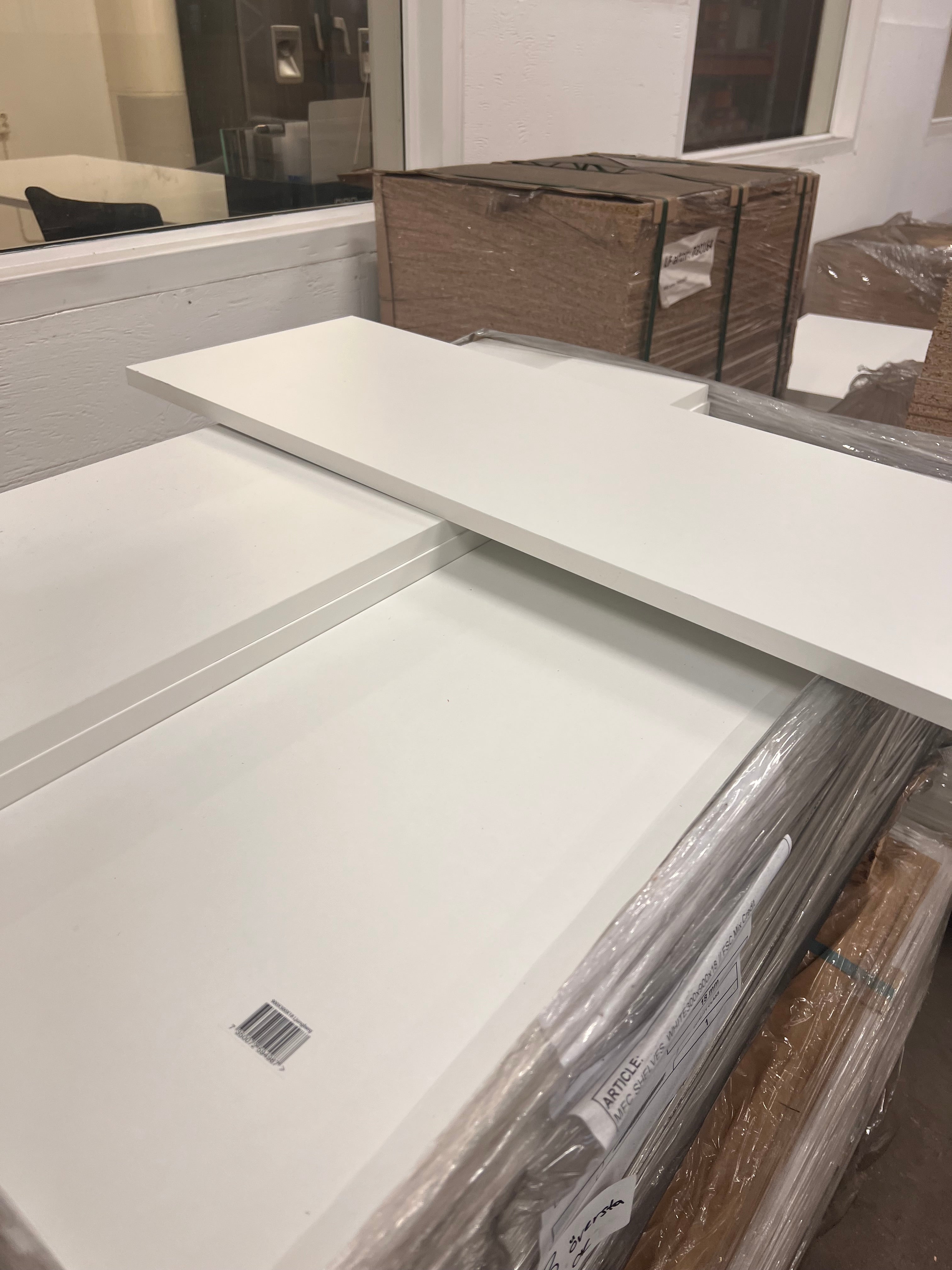 Hyllplan 18x900x300mm - Vit Melaminbelagd Spånskiva