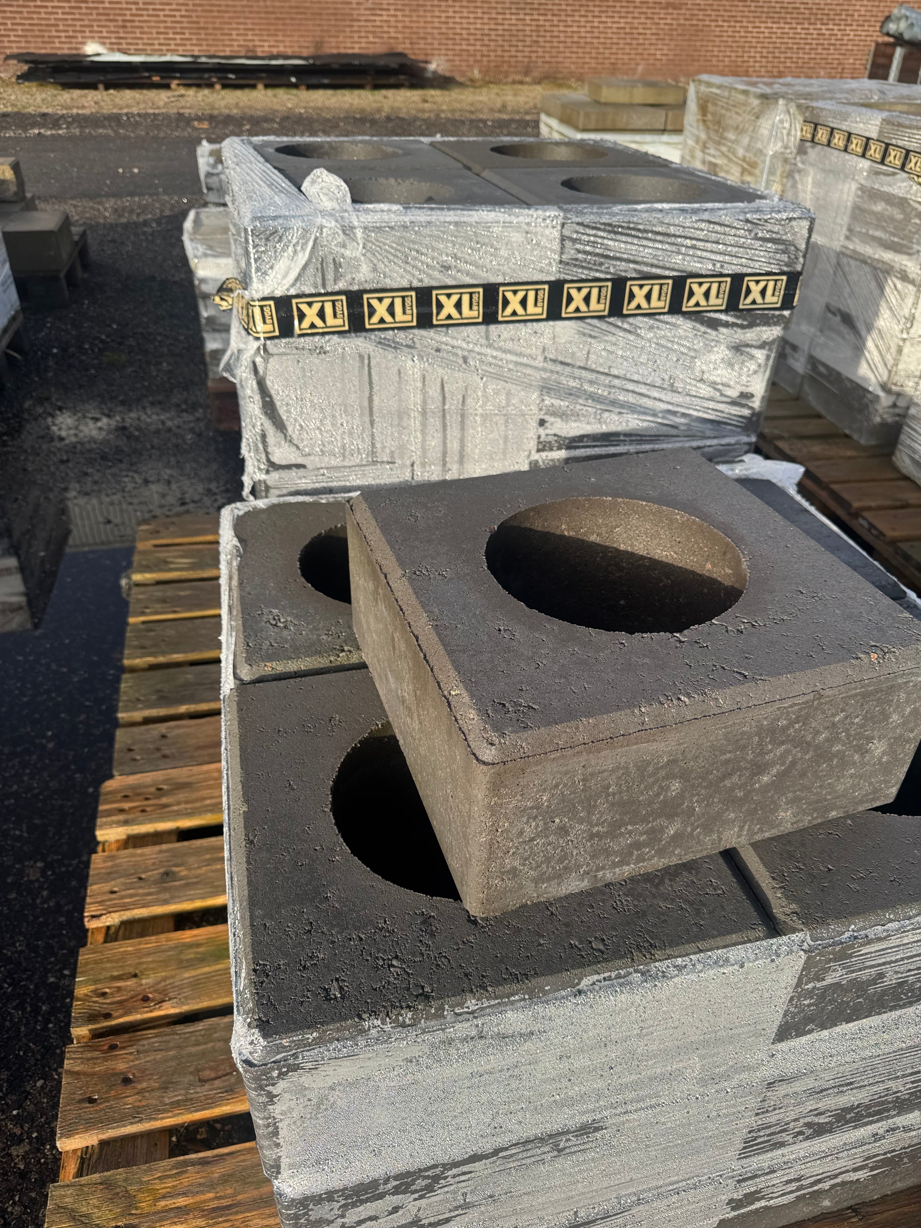 Stolpelement Slät 350x350x150mm – Ø200mm, Grafit