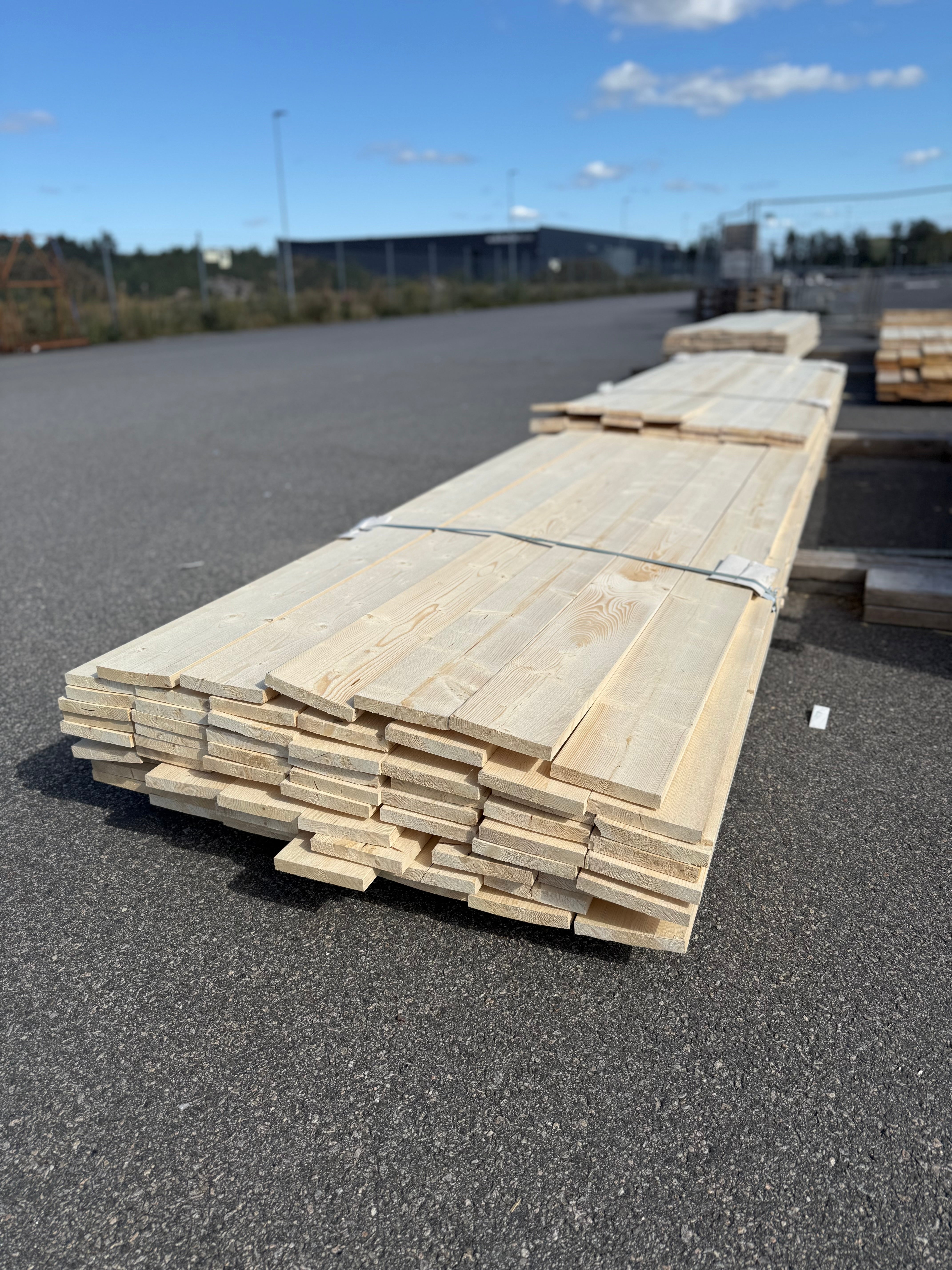 Paket Finsågad Panel 22x145mm 80st 3.0–5.40m – Andra sortering