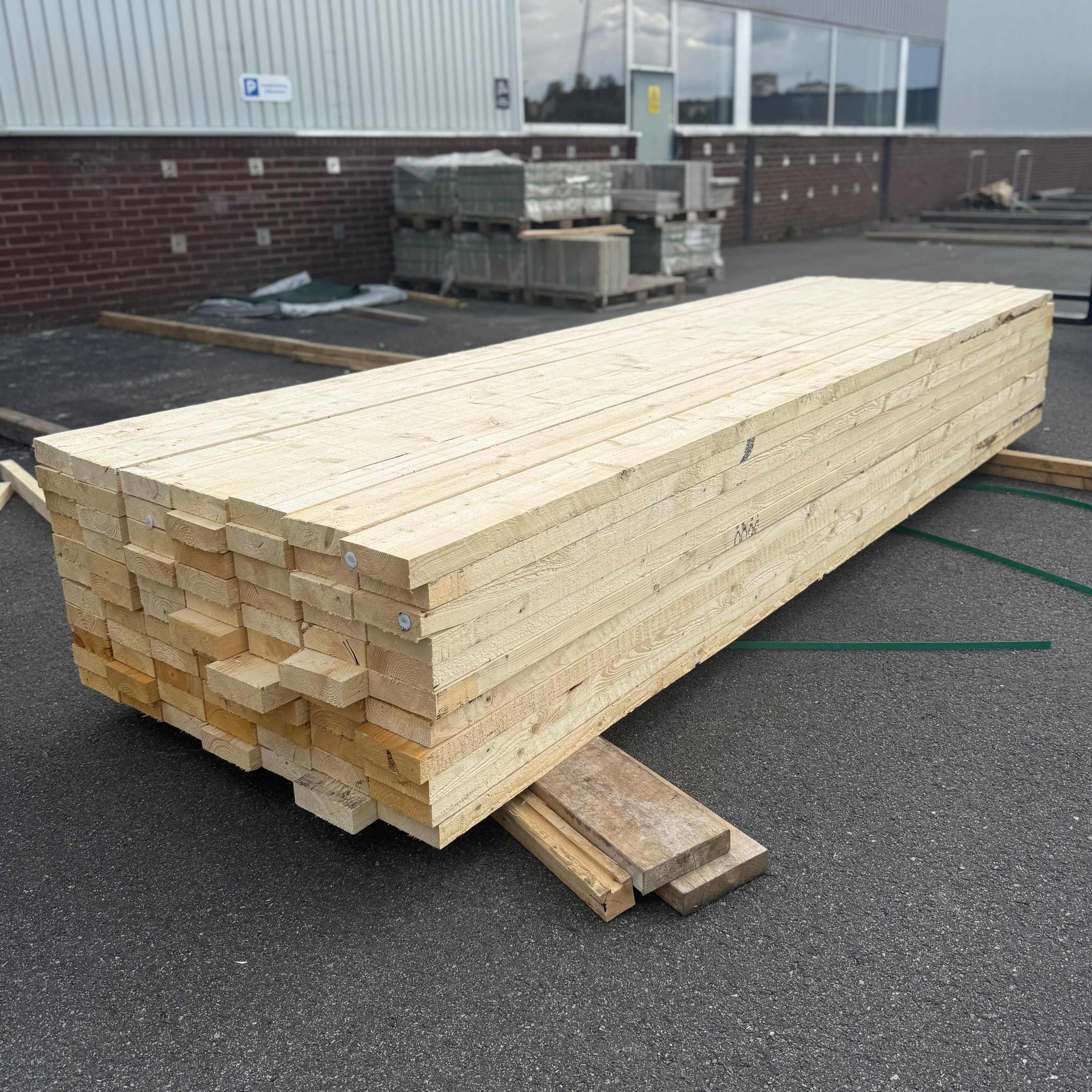 Paket ohyvlade Reglar 47x150mm- 3.60m 77st