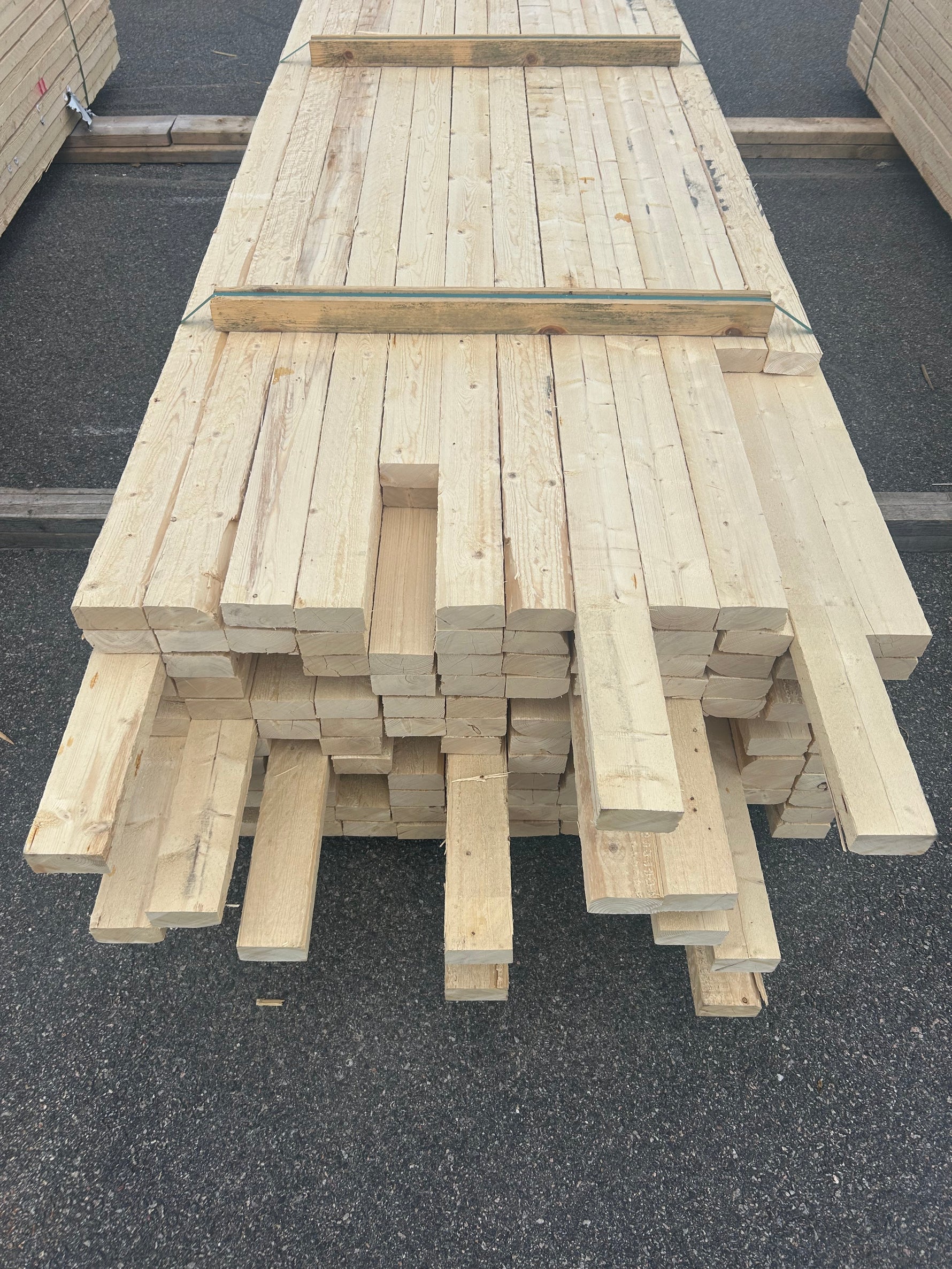 Paket Reglar 45x90mm 2,70-3,90m 144st Ohyvlat