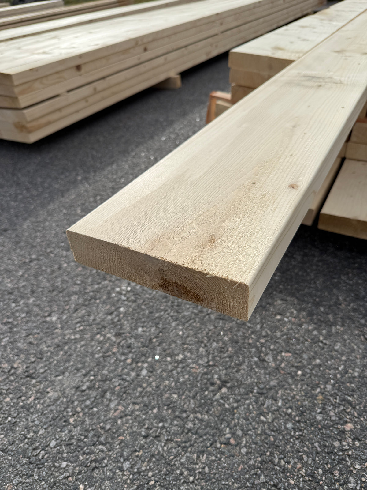 Paket Reglar 45x195mm Gran 5.10-5.40m (mögel/fuktskadat)