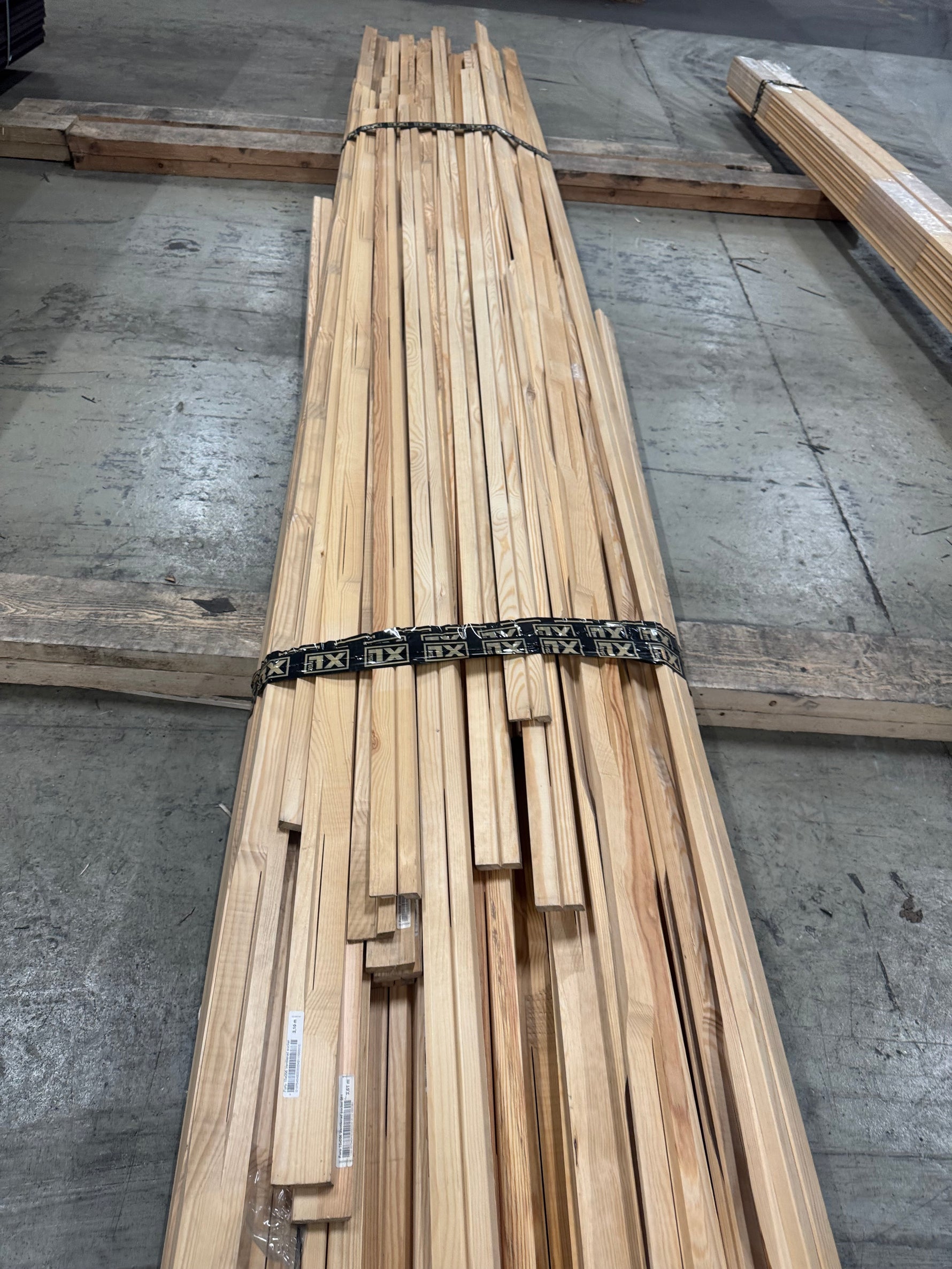Paket Ventilerad Sockel 15x56mm – ca 301 lpm Furu Obehandlad
