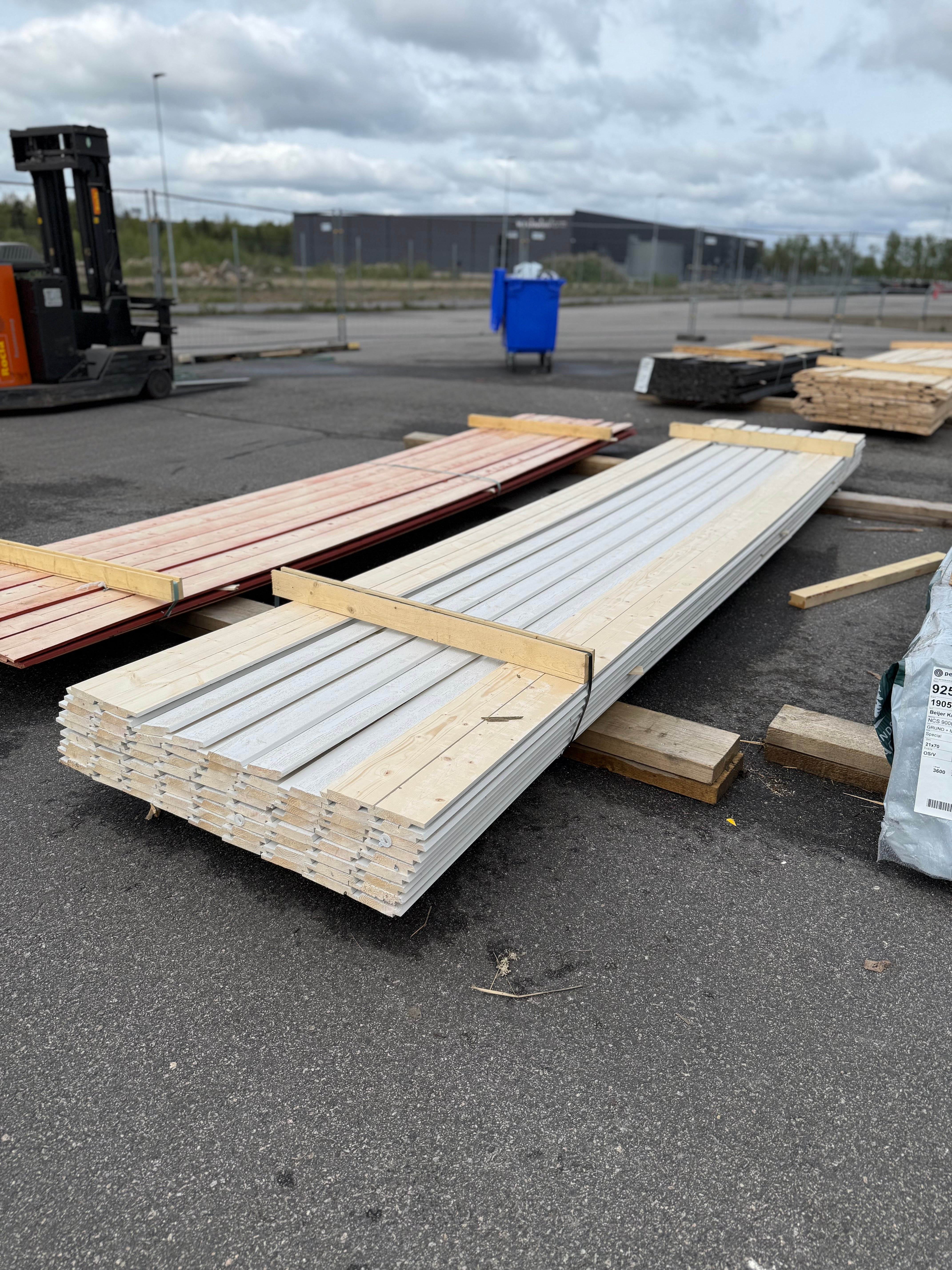 Paket Falsad Spårpanel 22x120mm 4.80m 76st