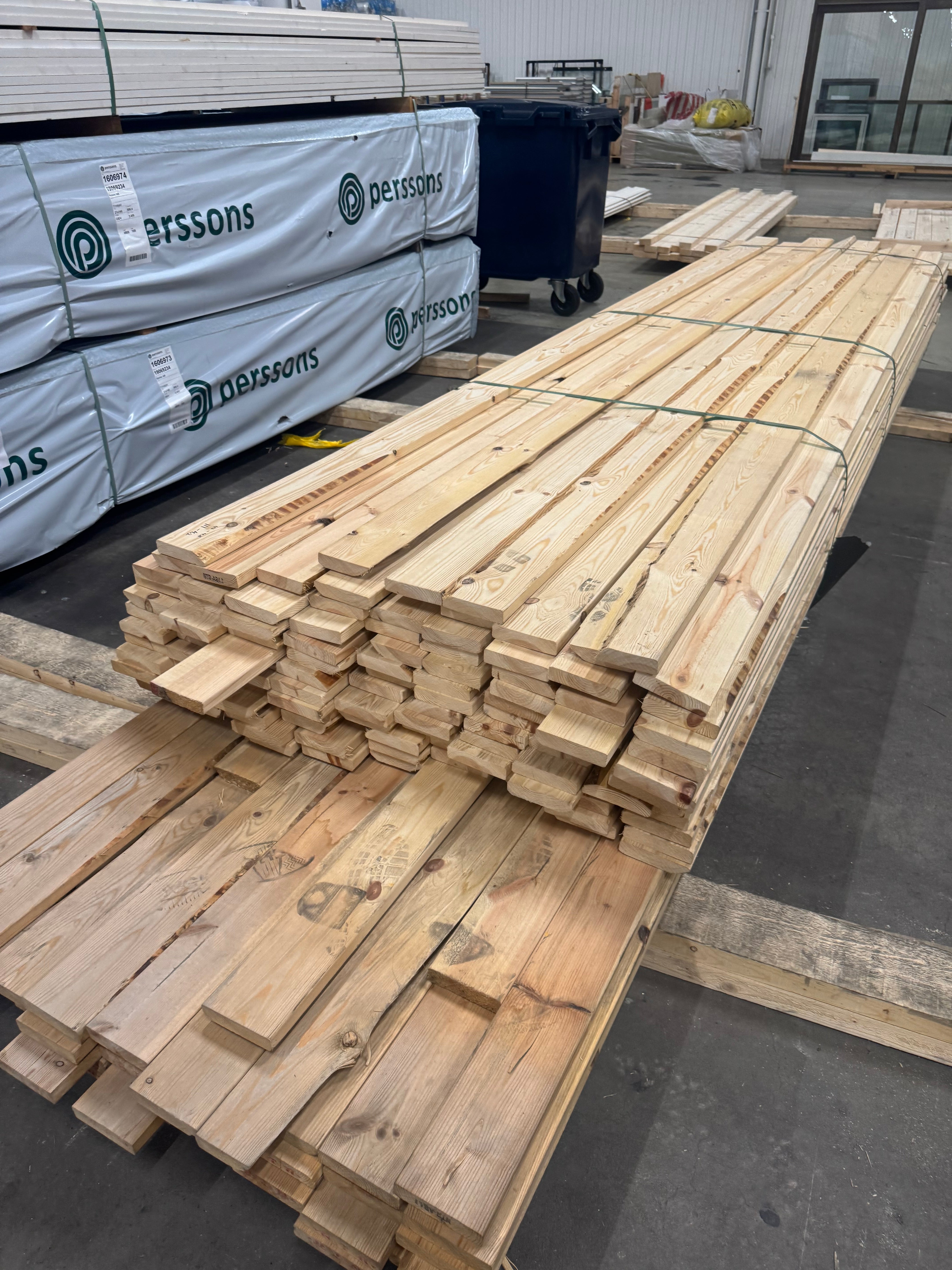 Paket Hyvlad 28x120mm Obehandlad 155st
