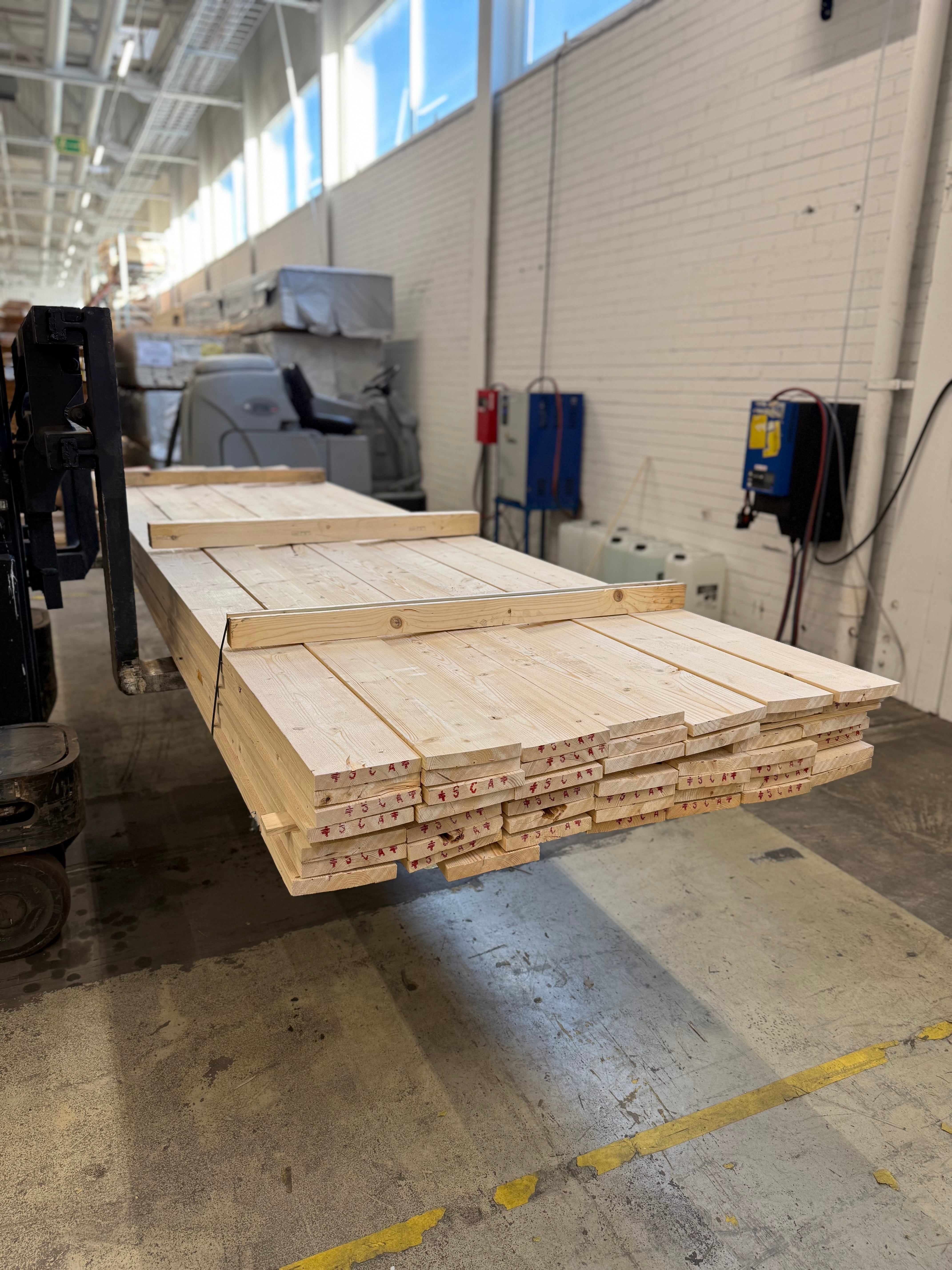 22x145mm 4.20m kan variera i tjocklek och kvalite 48st gran b-sortering