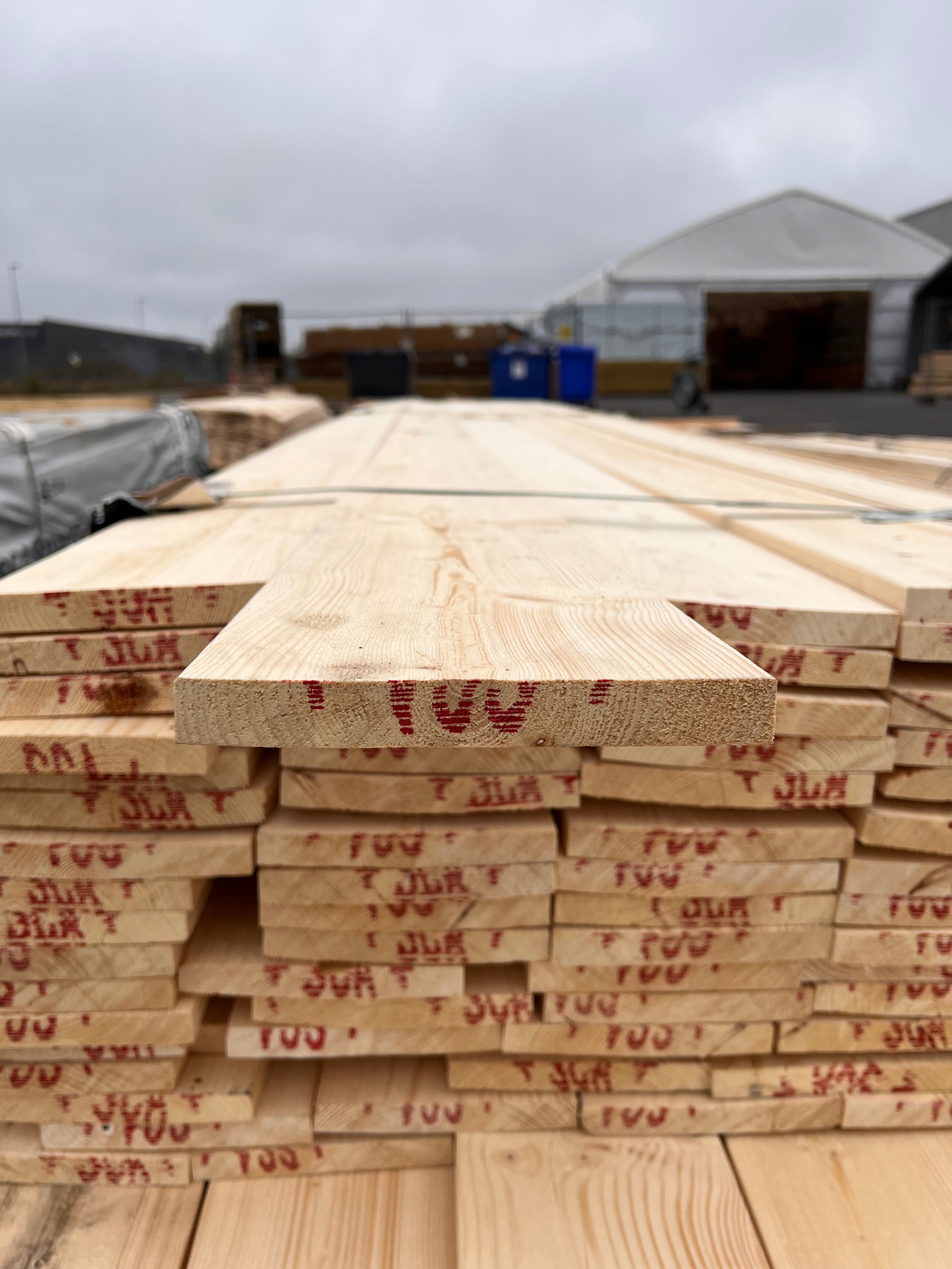 Paket Ytterpanelbräda 22x170 113 st 4,80-5,40m  (B-Sortering)