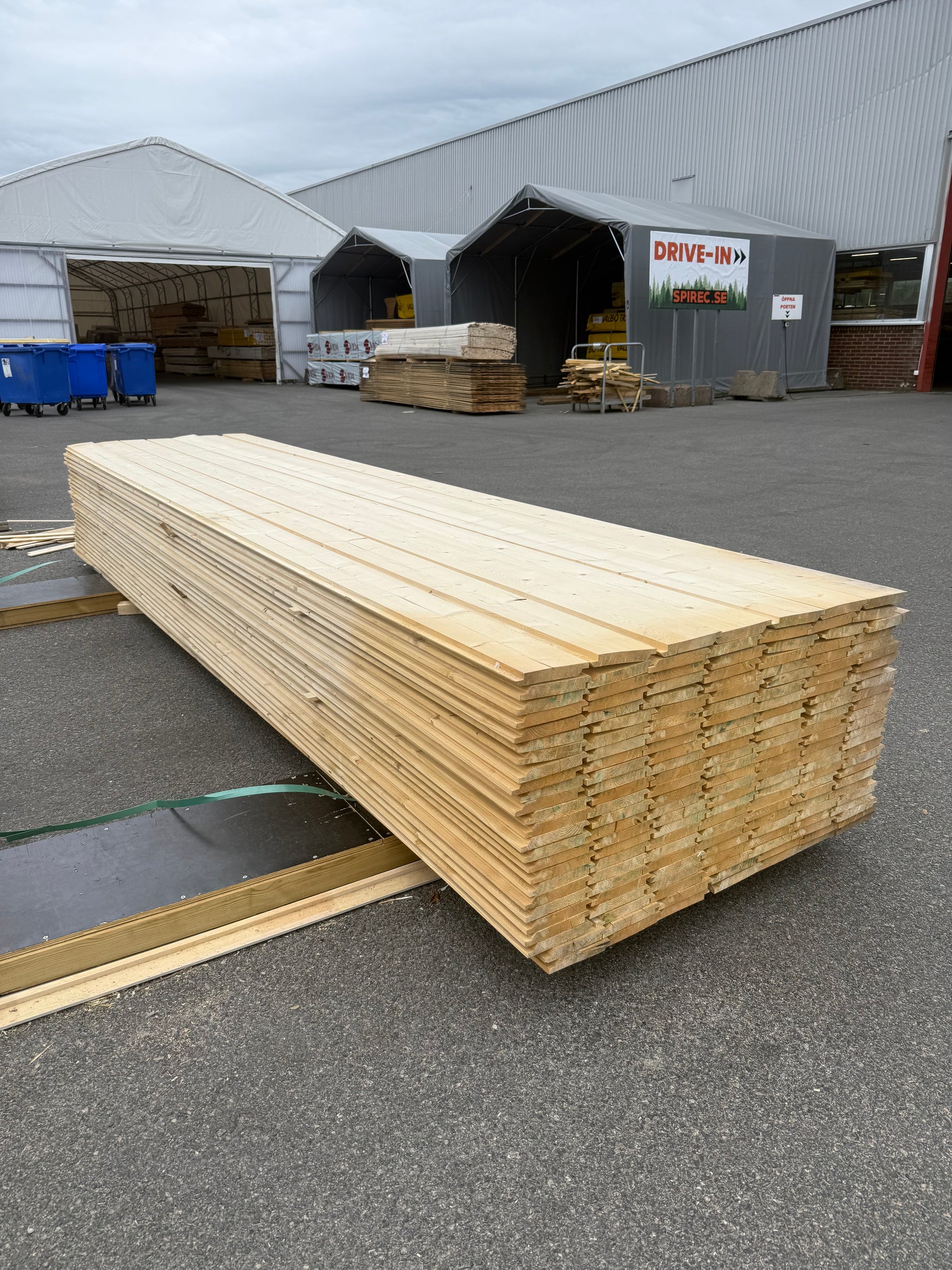 Paket Ytterpanel Dubbelfas Fals 22x145mm 4.20m- 175st (Obehandlad)