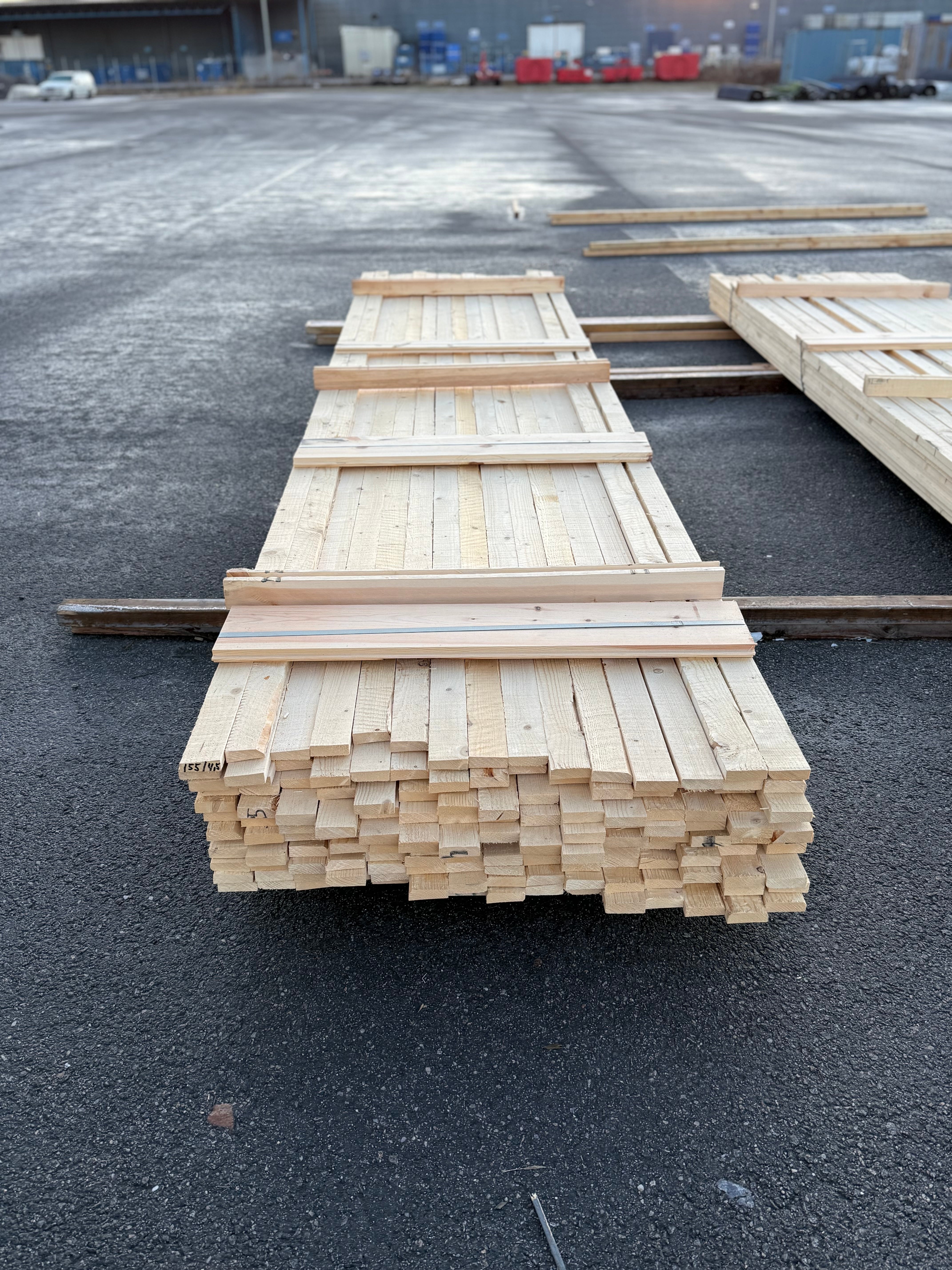 Paket Brädor 19x63mm – 154 st (4,50 m, gran, ohyvlad/råsågad)