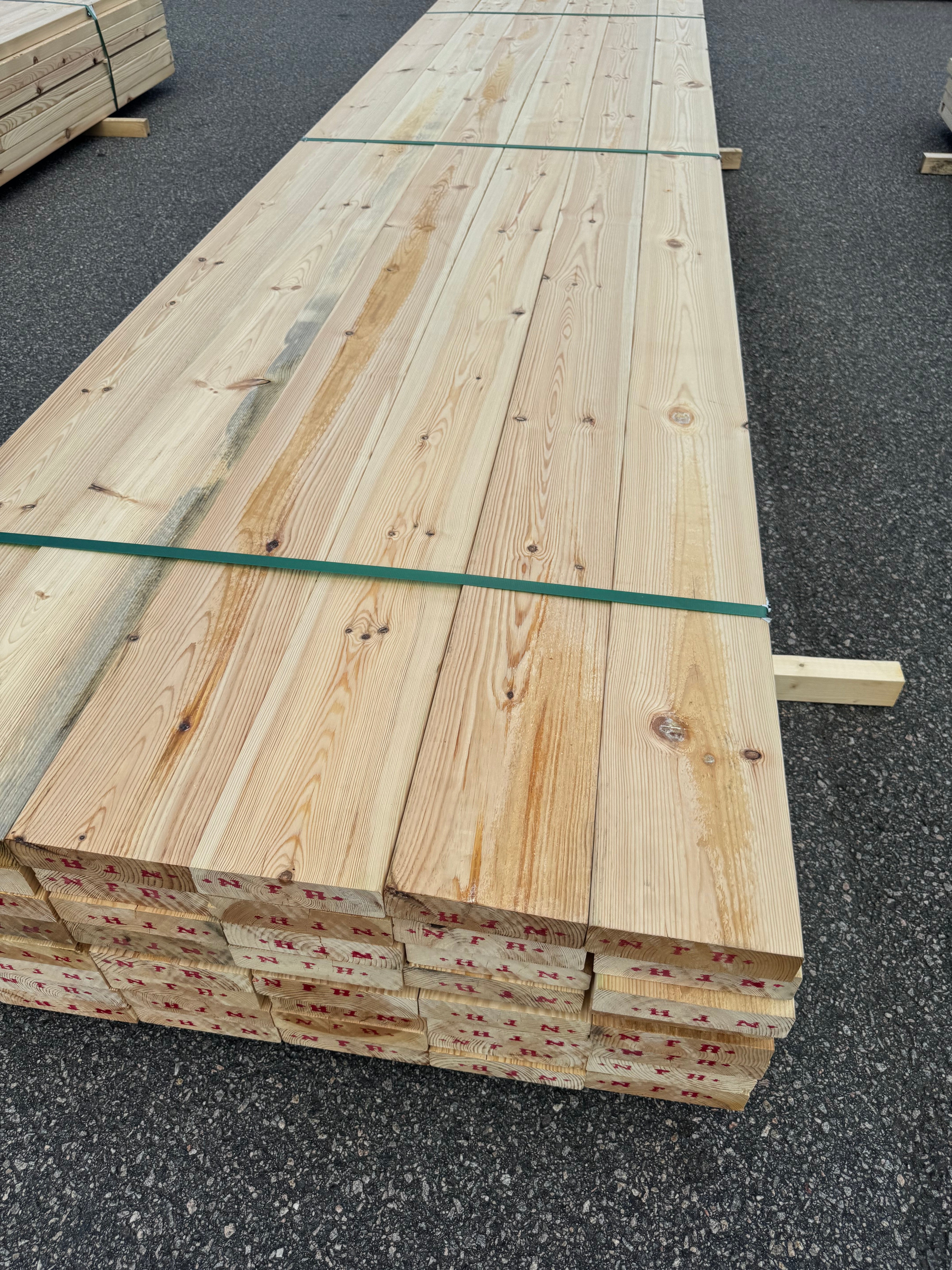 Paket Reglar 45x170 – 48 st (4,20 m, furu)