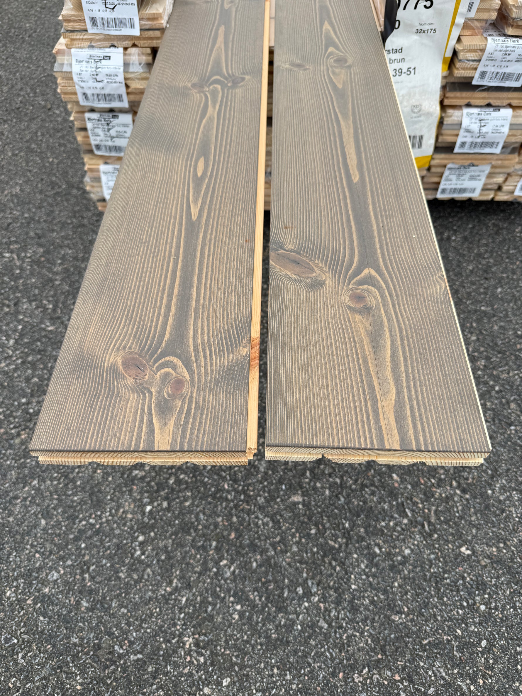 Parti Golv Borstat 25x160mm Furu 60,58m² Ekonomi – Brun Hårdvaxolja