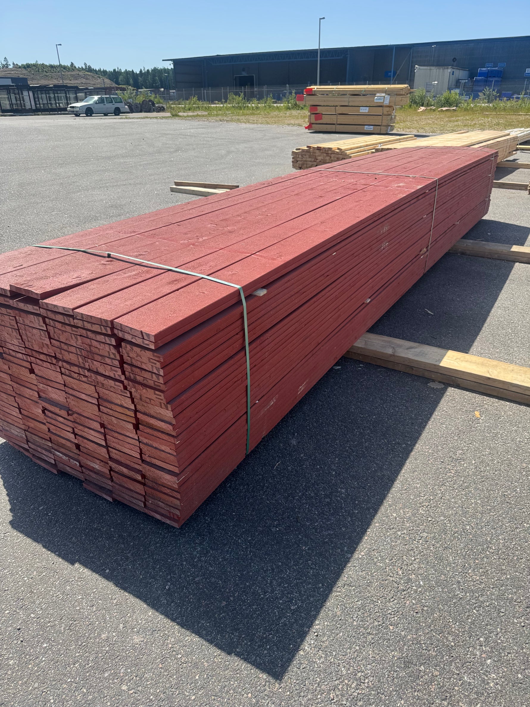 Paket Finsågad 22x145 mm, 203 st 5,40 m Röd