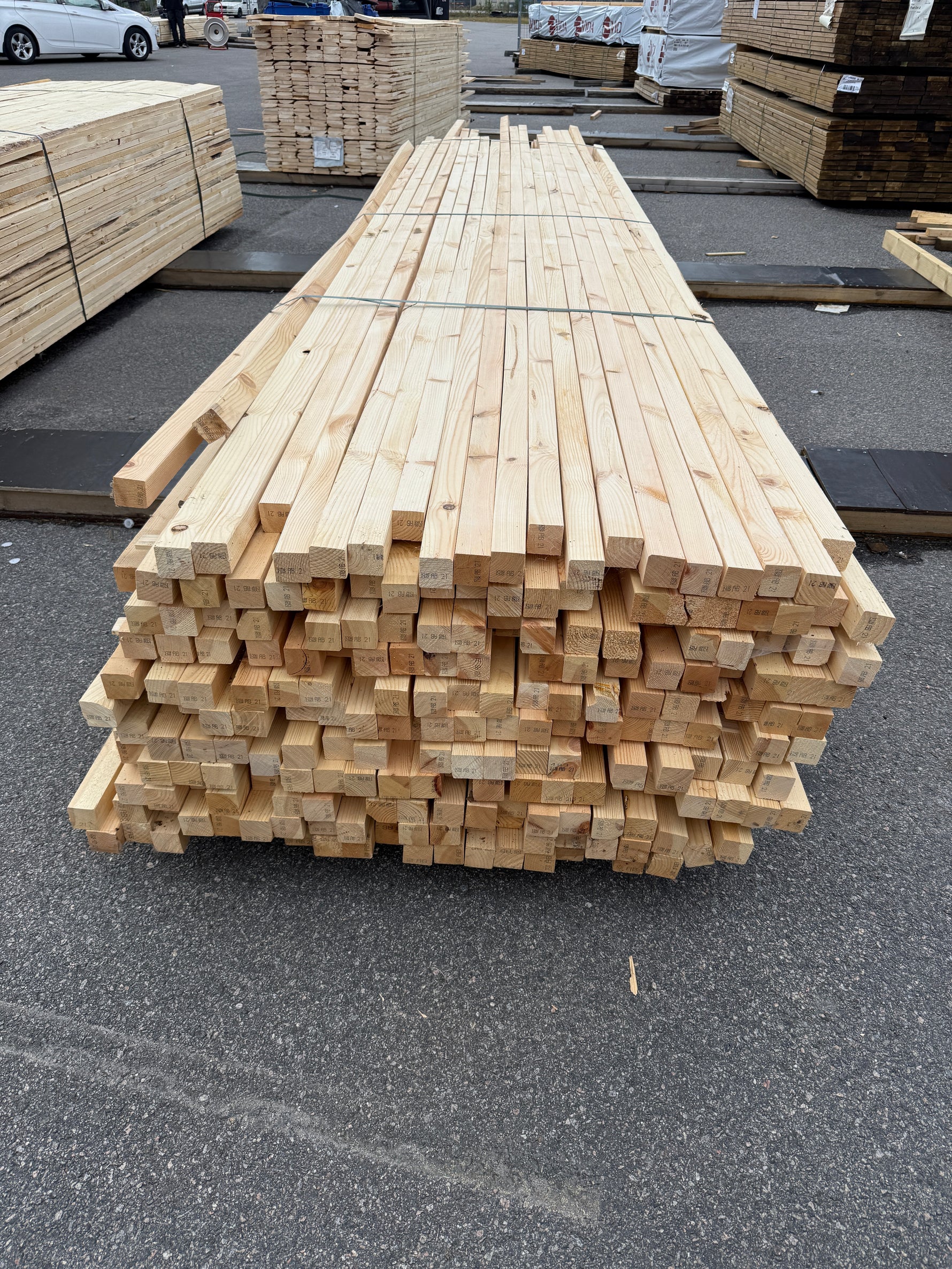 Paket Furu Reglar 45×45 mm – 231 st (3,90-5,40m)