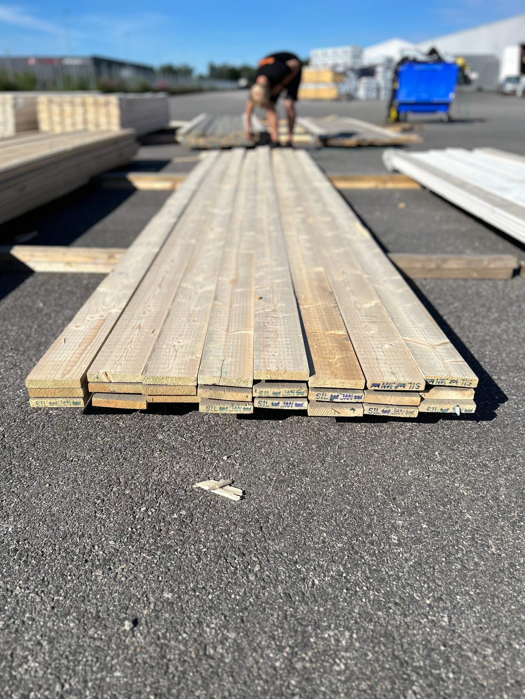 Paket Finsågade Brädor 22x120mm, 24st 4.80m Lasyr