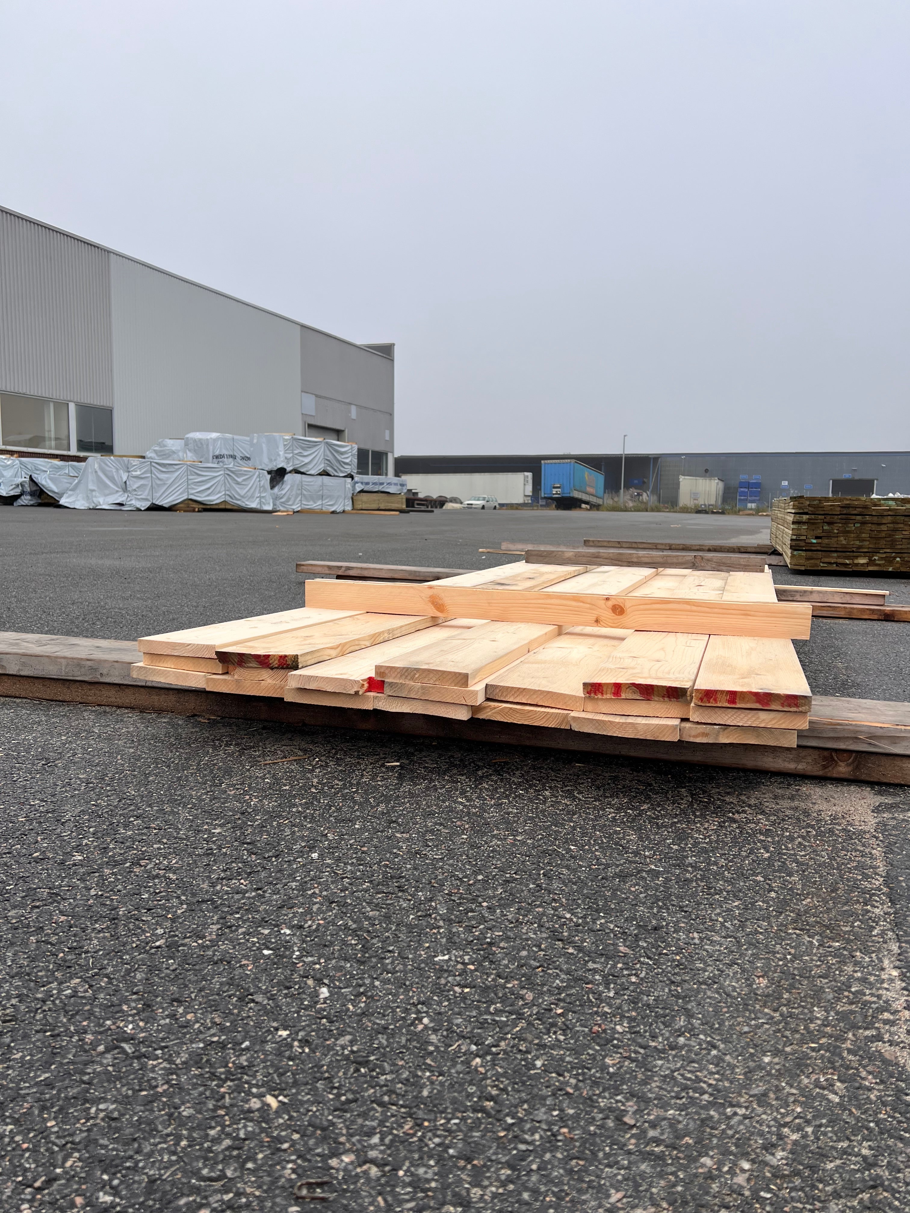 Paket Finsågad bräda 25x145 19 st 3.0m (B-Sortering)