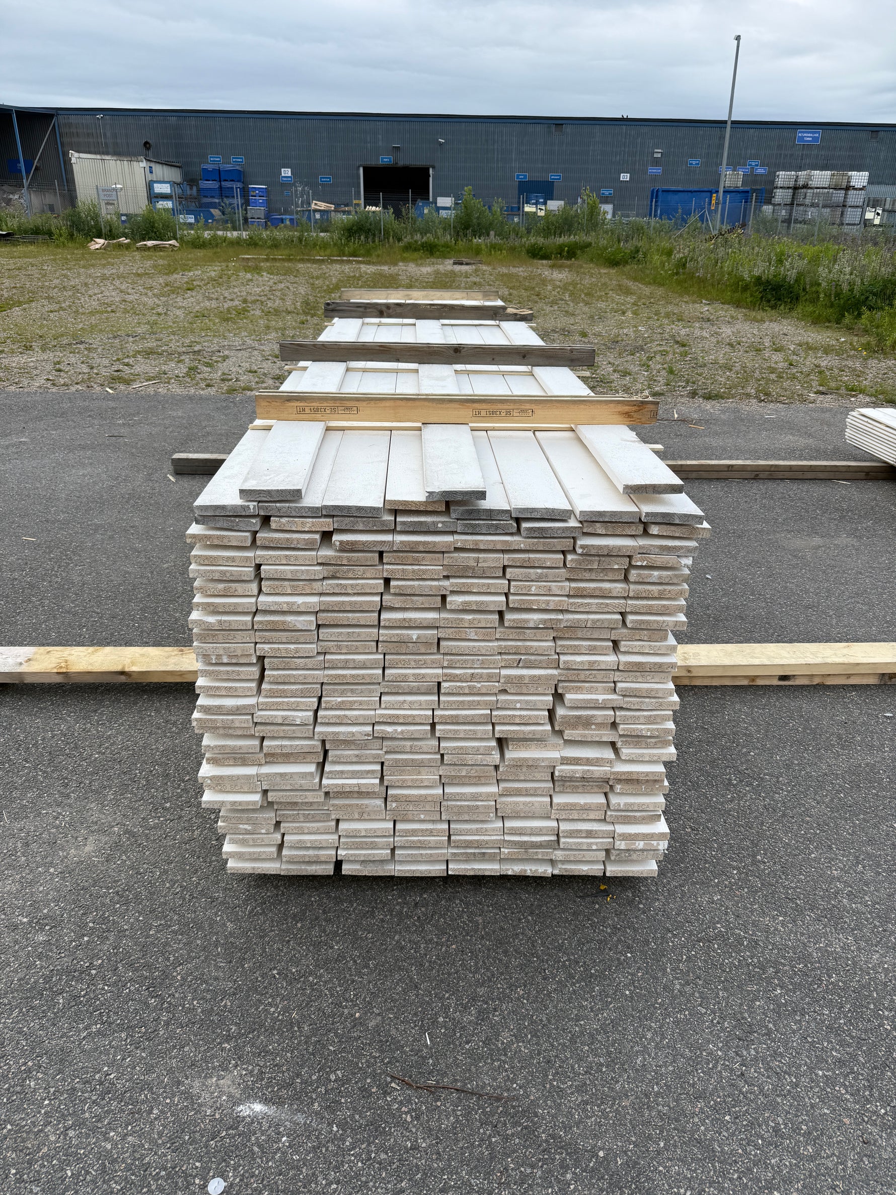 Paket Finsågade Brädor 22x120mm, 219st 4.80m Mellanstruken