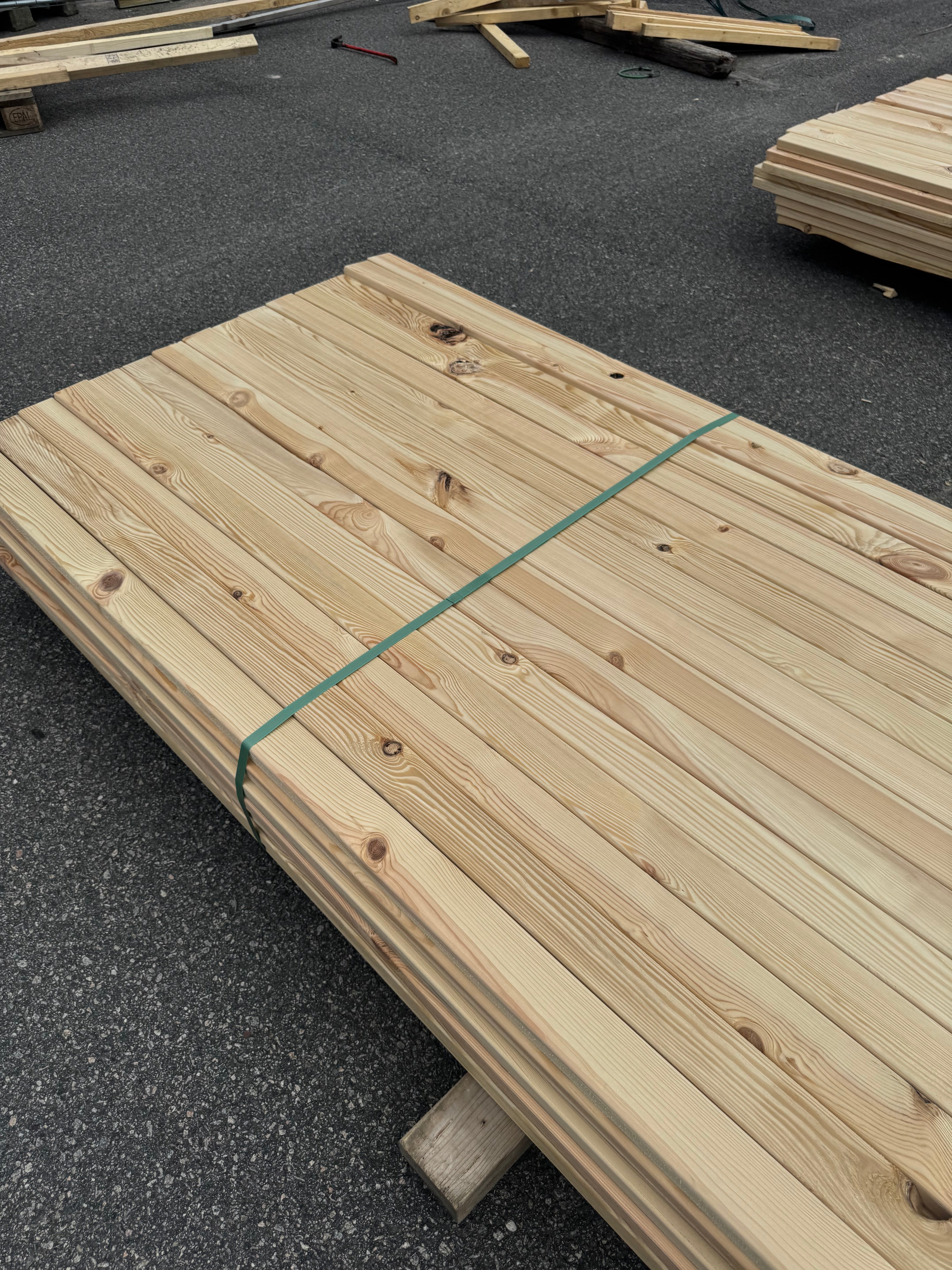 Paket Glespanel 28x70 – 120 st (4,50 m, furu)