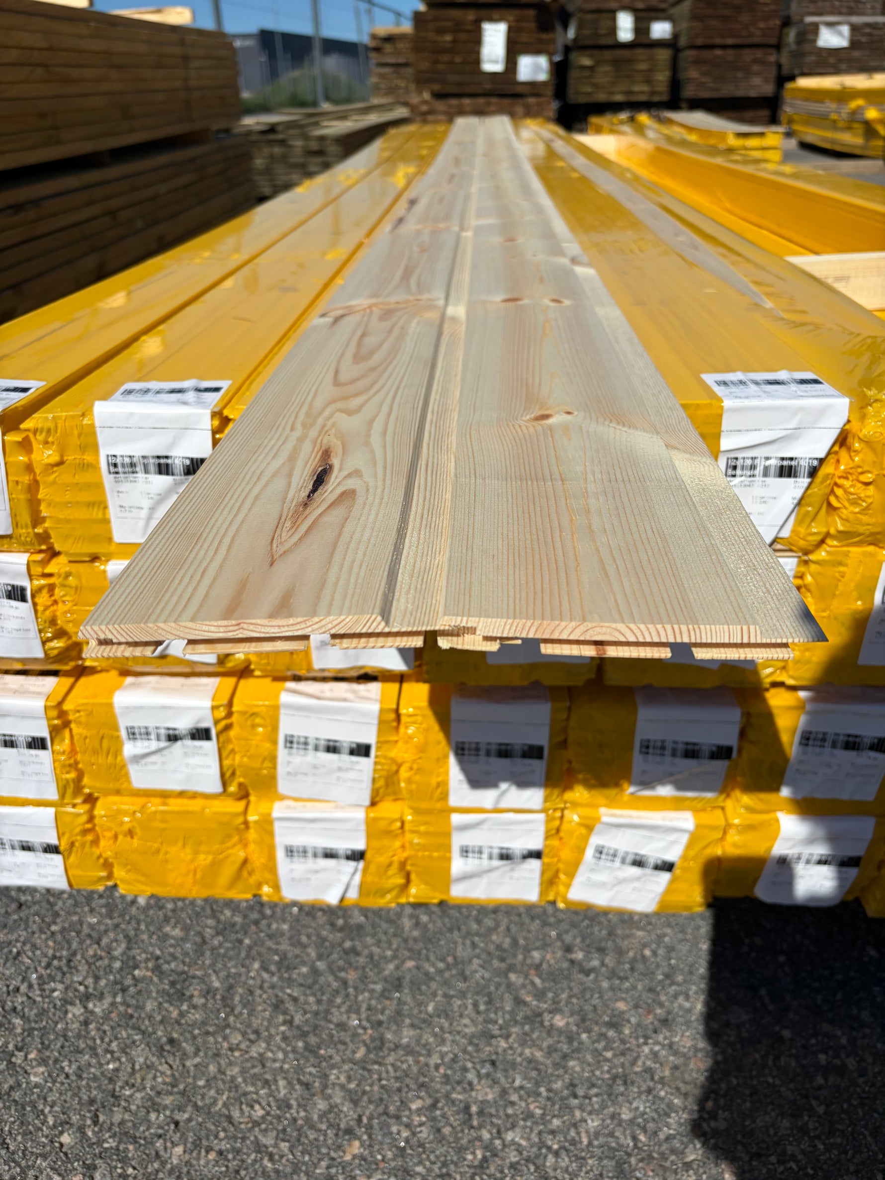Parti Spårpanel 12x120mm Furu, 133kvm 4.13–4.78m (Sekunda)