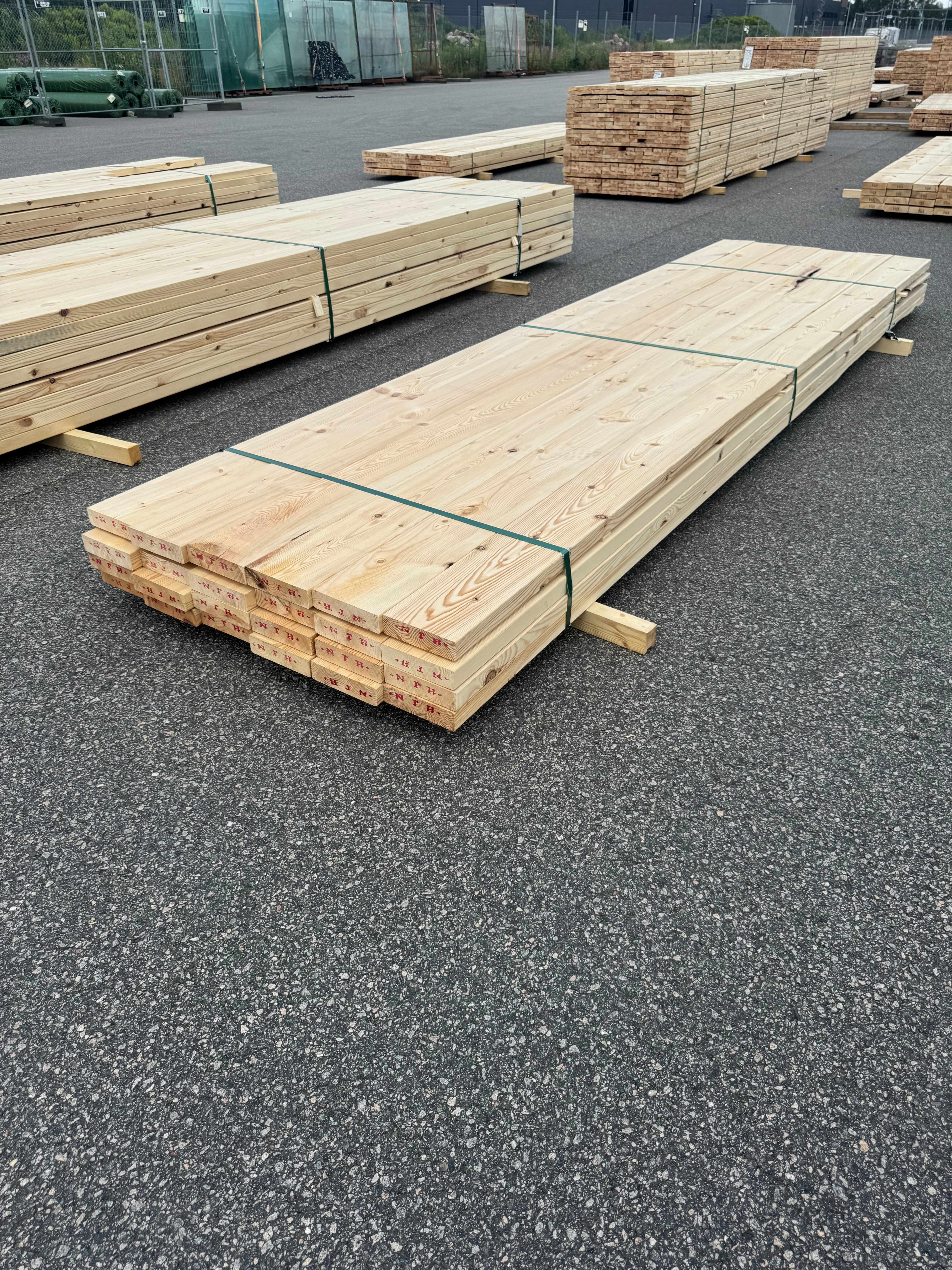 Paket Reglar 45x170 – 24 st (3,90 m, furu)