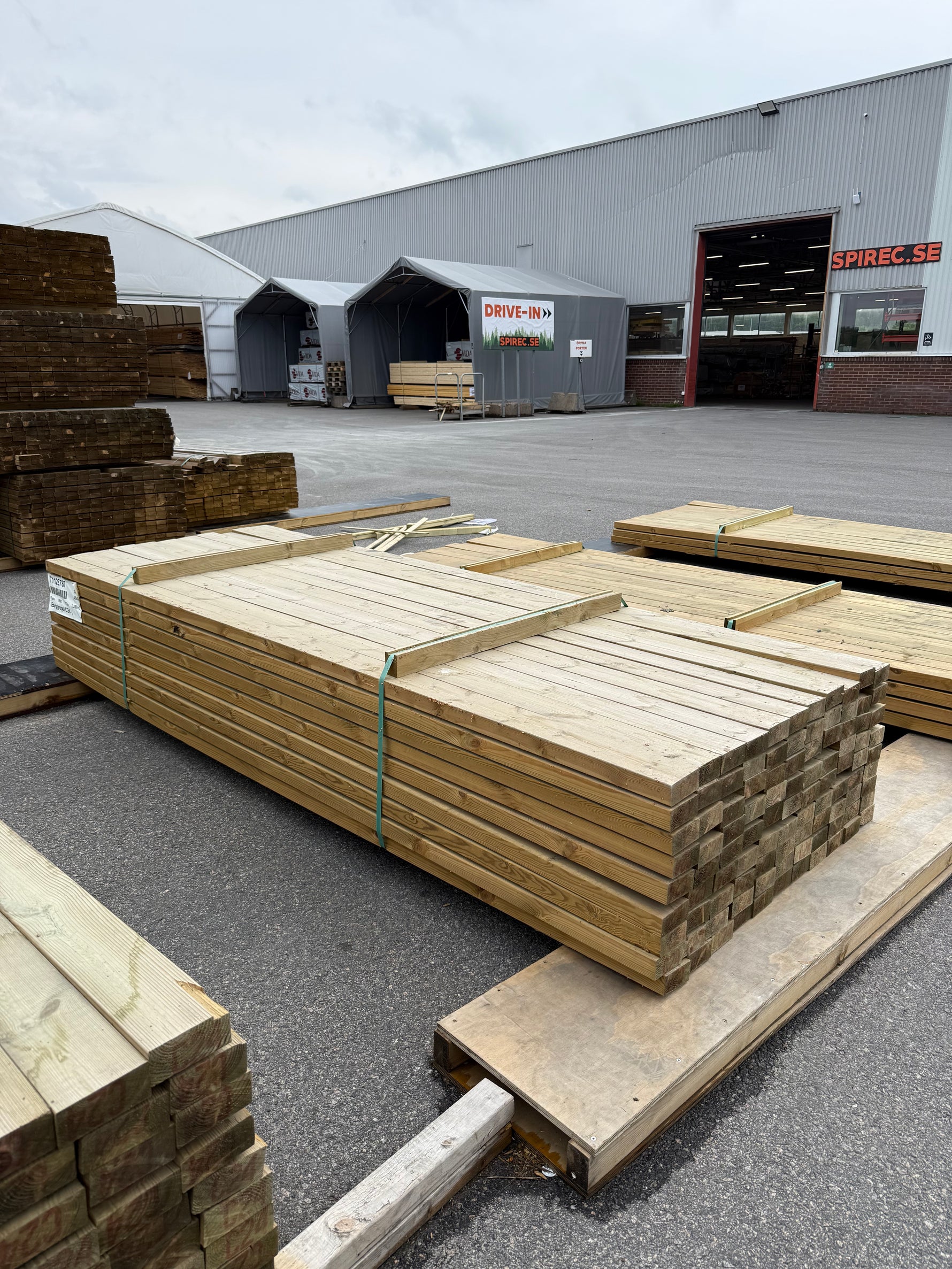 Paket Tryckimpregnerade Reglar 45x95mm 3.0m C24 Furu 99st NTR AB