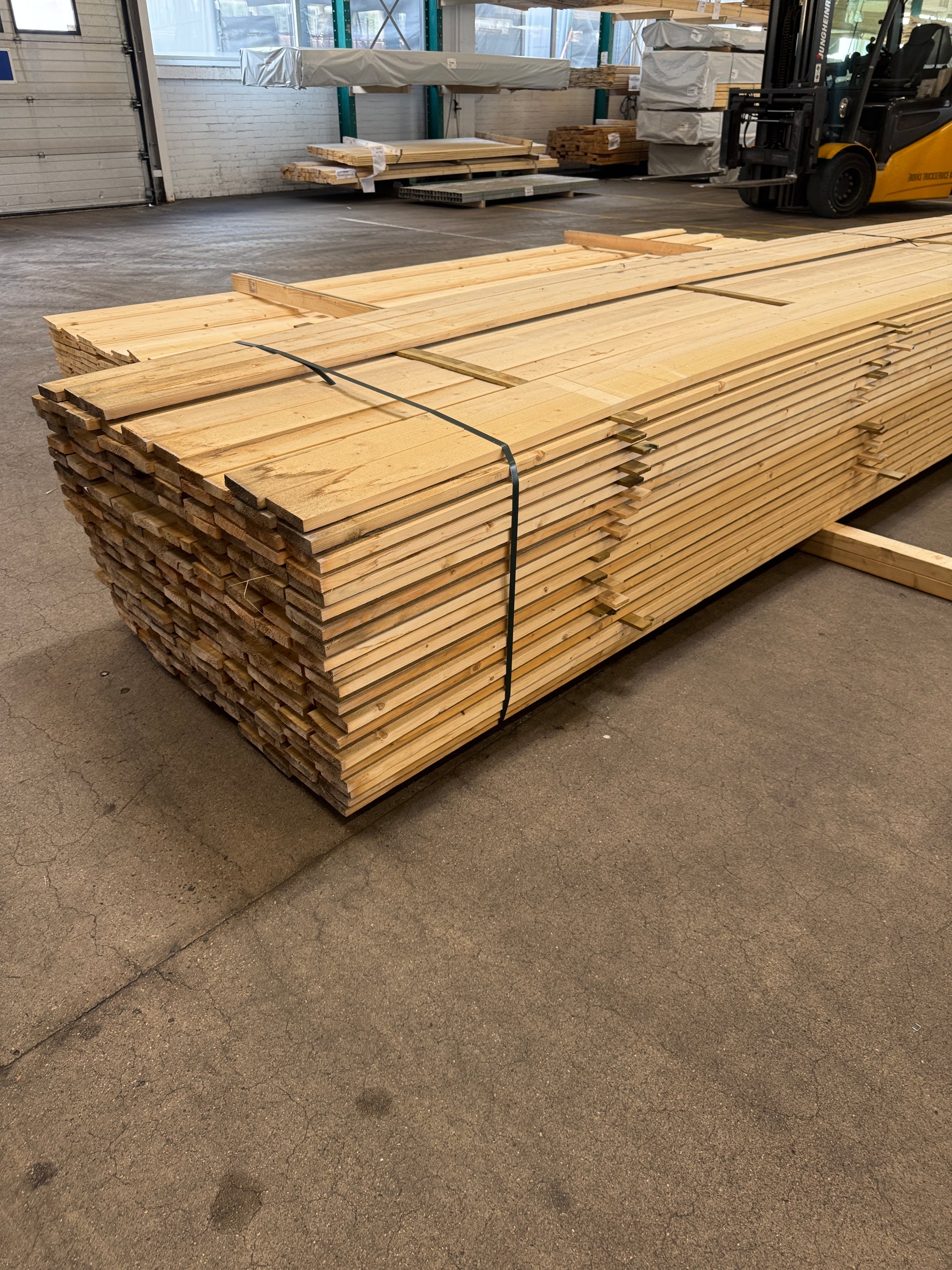 Paket Finsågade Brädor 22x95mm 5,40m – 195 st Väderbitna