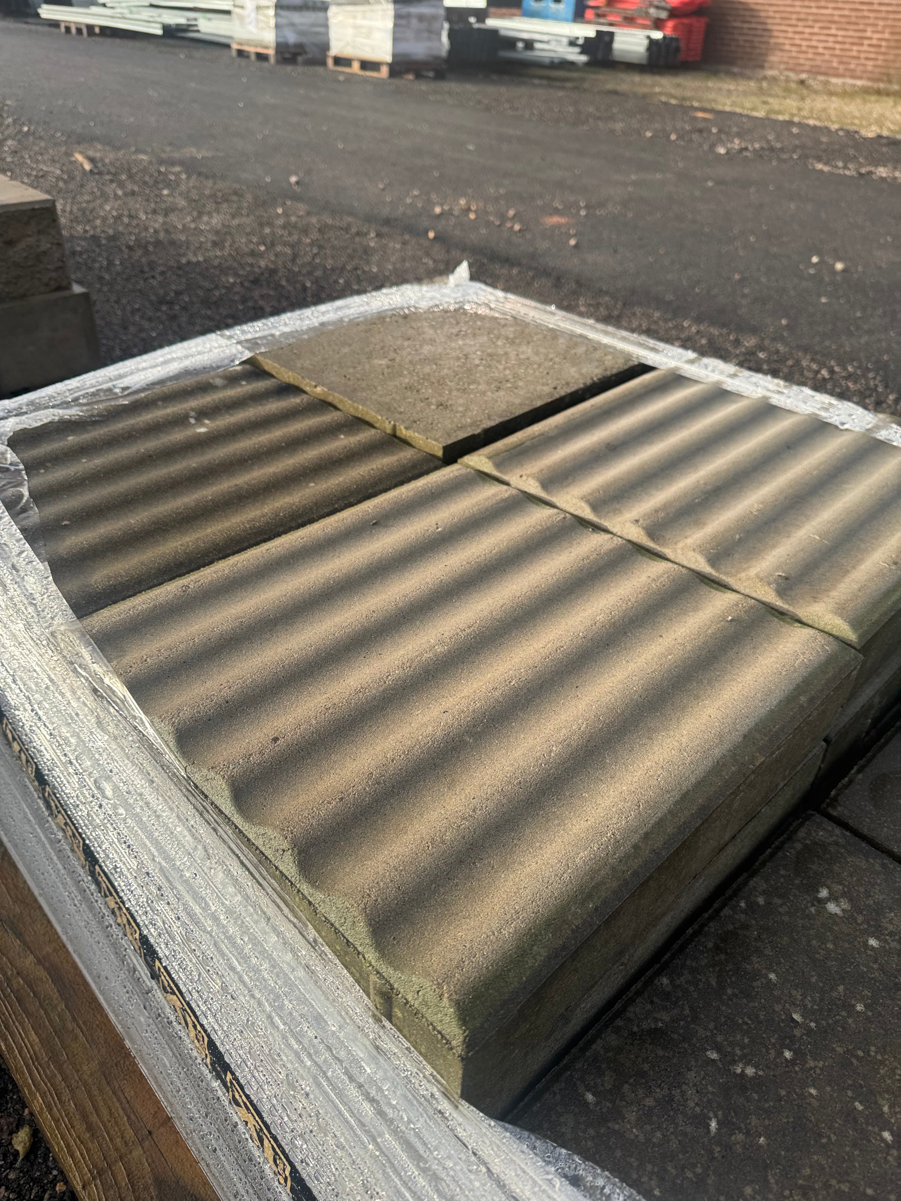 Pall Sten – 28 st (Vågiga / Cirklar)