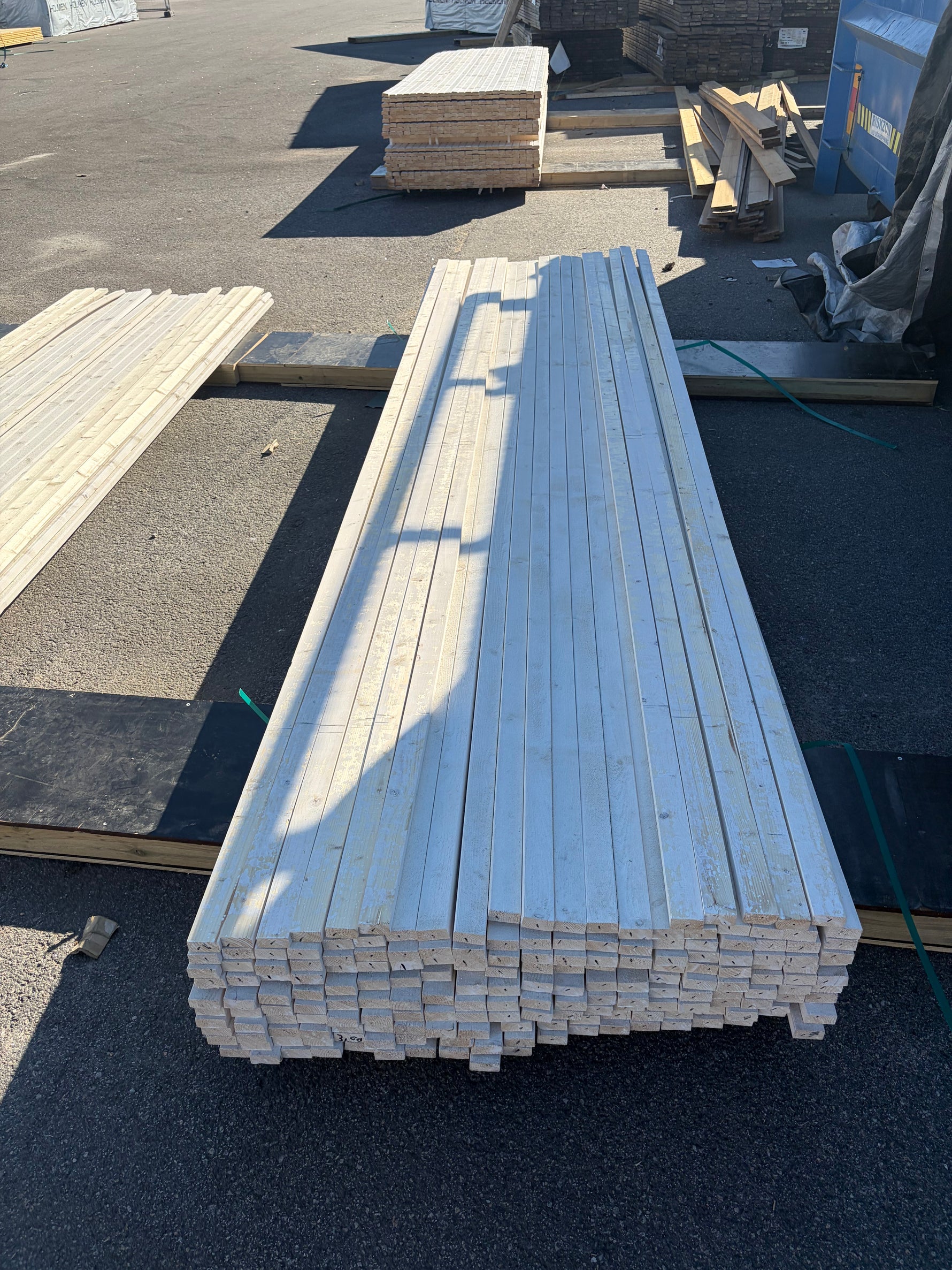 Parti Lockläkt 22x45mm, 190st 3.60m- Grundmålad