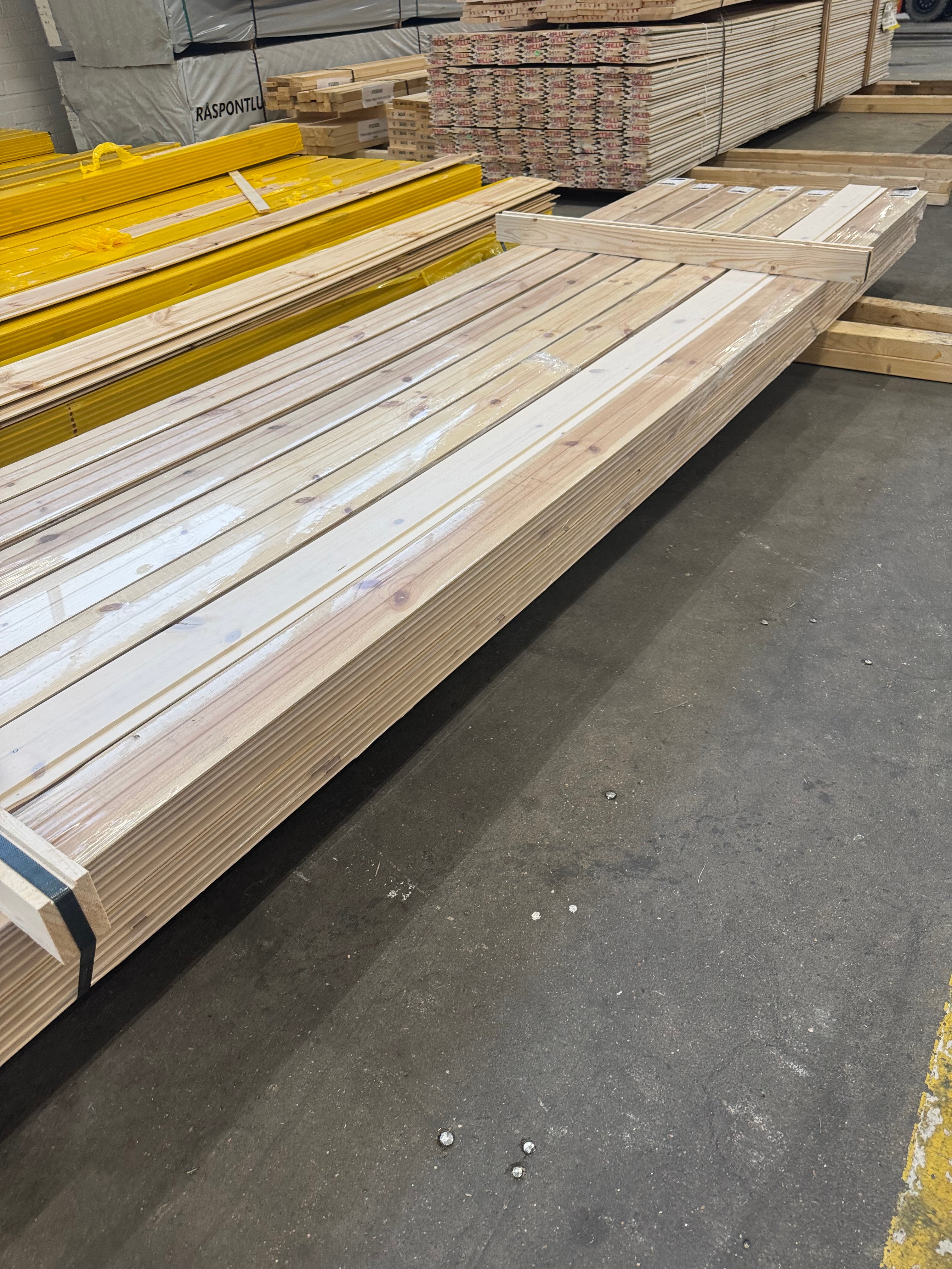 Paket Innerpanel Spårpanel 13x120mm – Skadat (Vitlaserad Ekonomi)