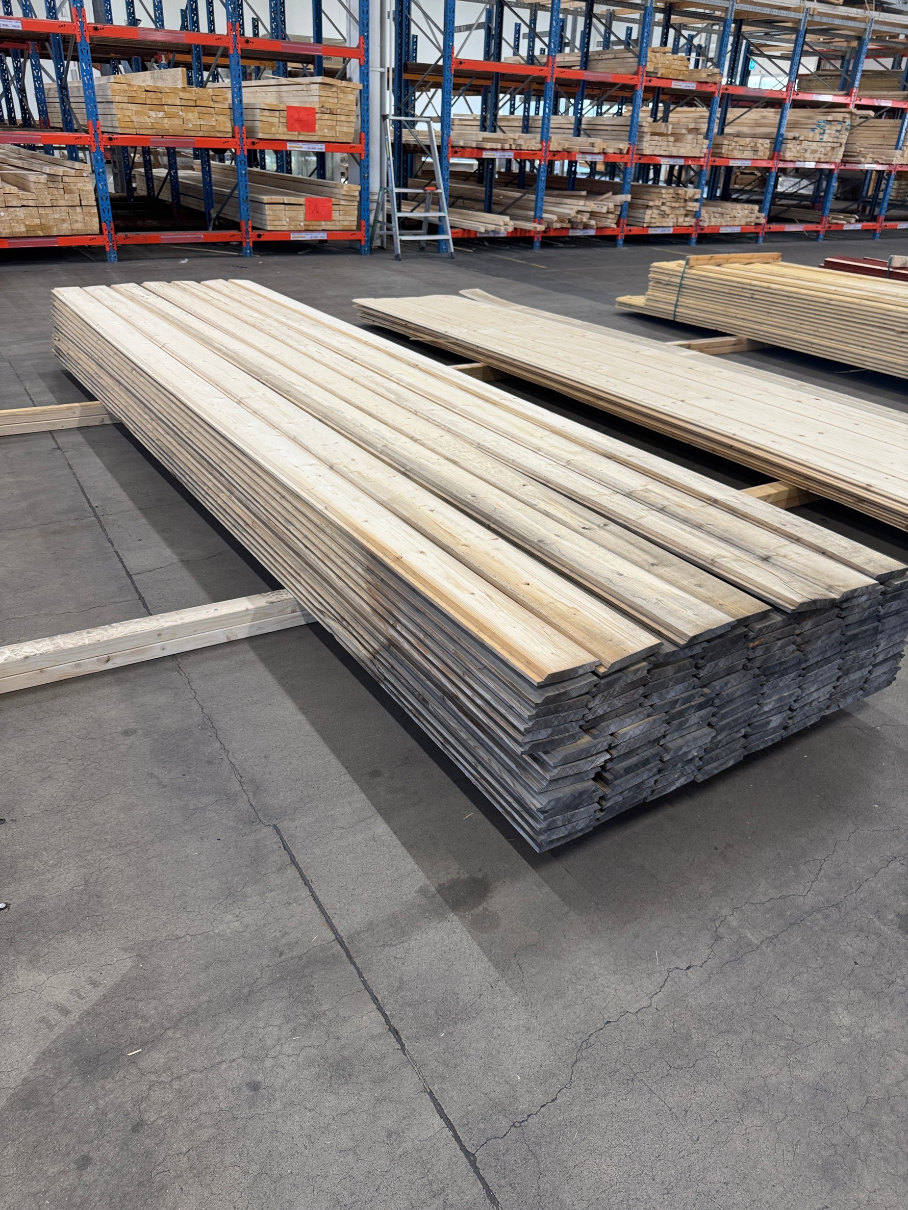 Paket Ytterpanel Dubbelfas Fals 22x145mm 4,20m – 110 st