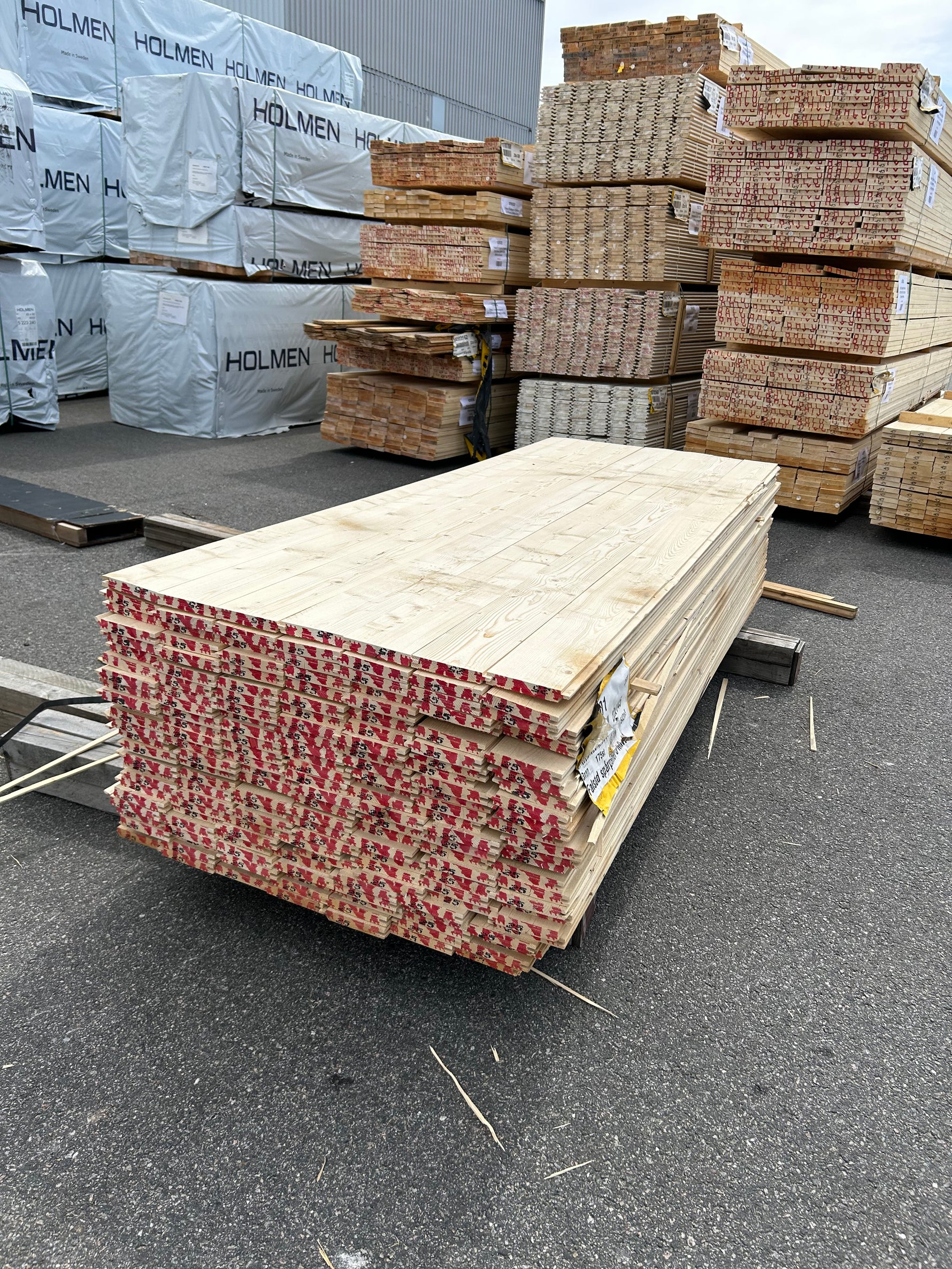 Paket Falsad Spårpanel 22x145mm- 2,50m 175 st Obehandlad