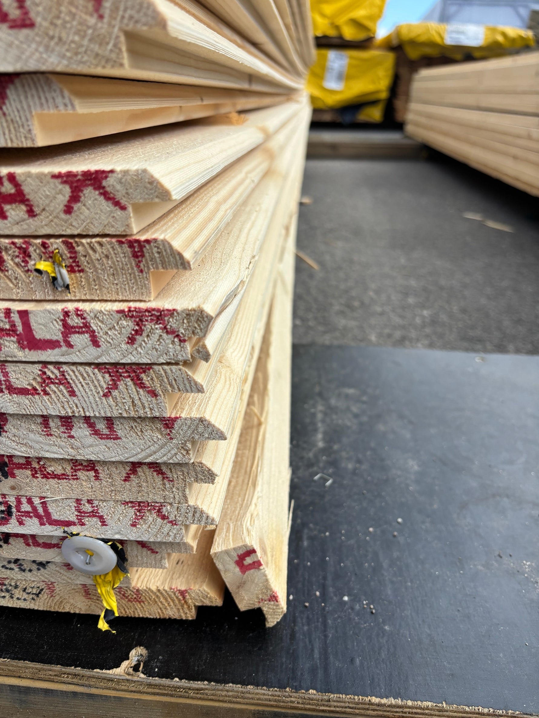 Paket Ytterpanel Dubbelfas Halvspont 22x145mm, 175st 3,90m