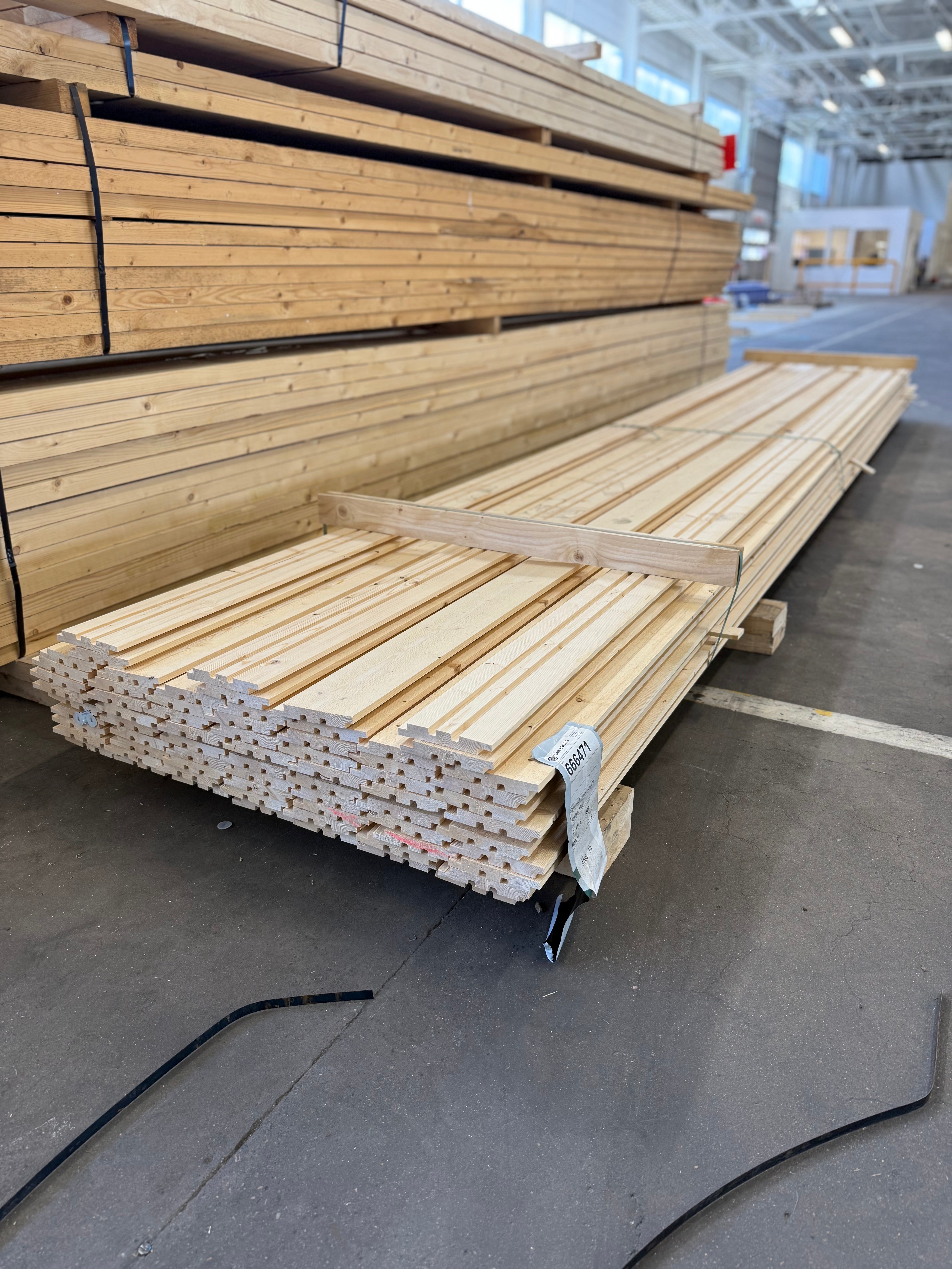 Paket Hakfals (Spårad Baksida) 21x145 mm – 5,70 m – 69 st – Obehandlad