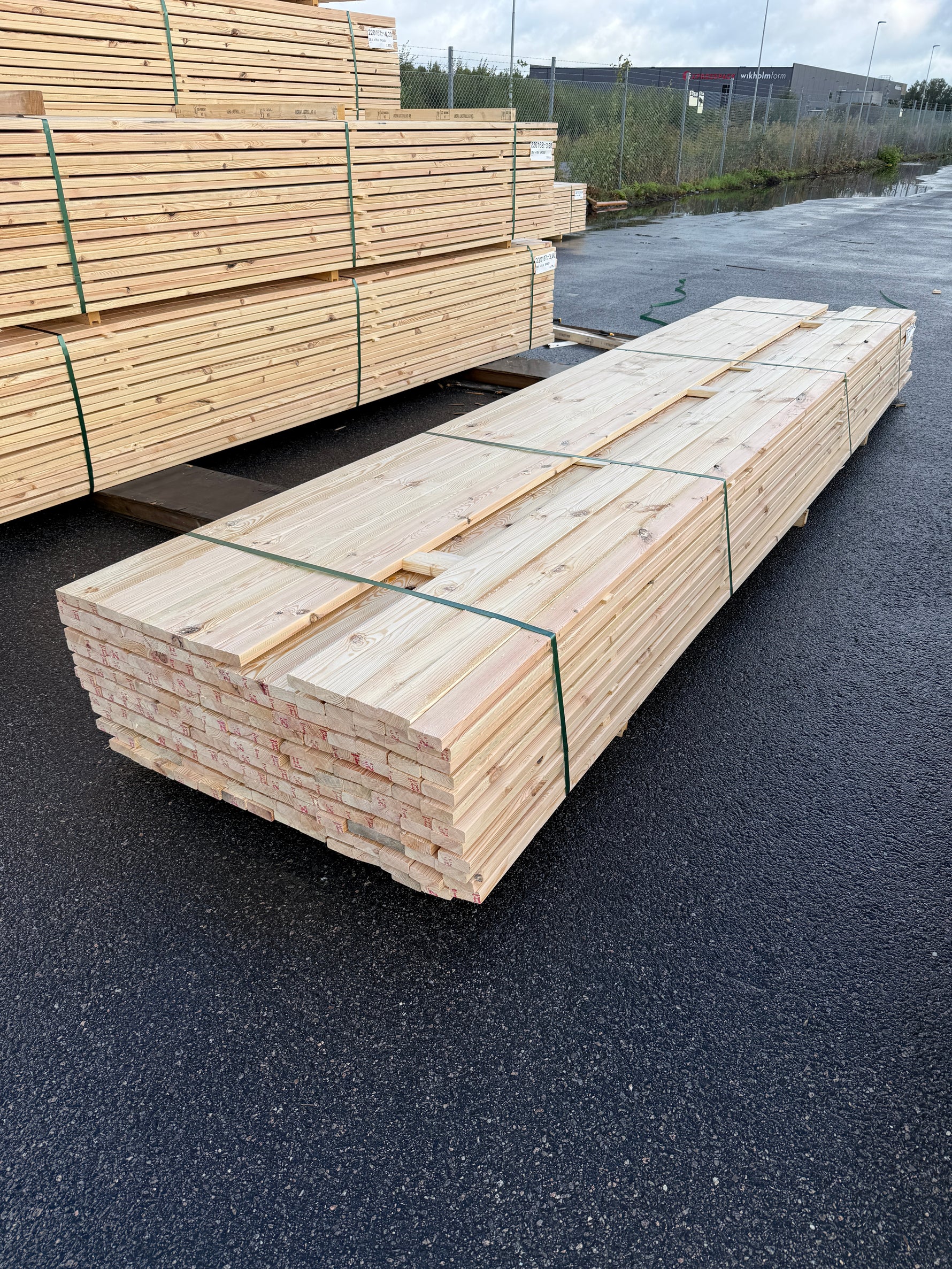 Parti Glespanel 28x70mm 4.80m 178st Furu