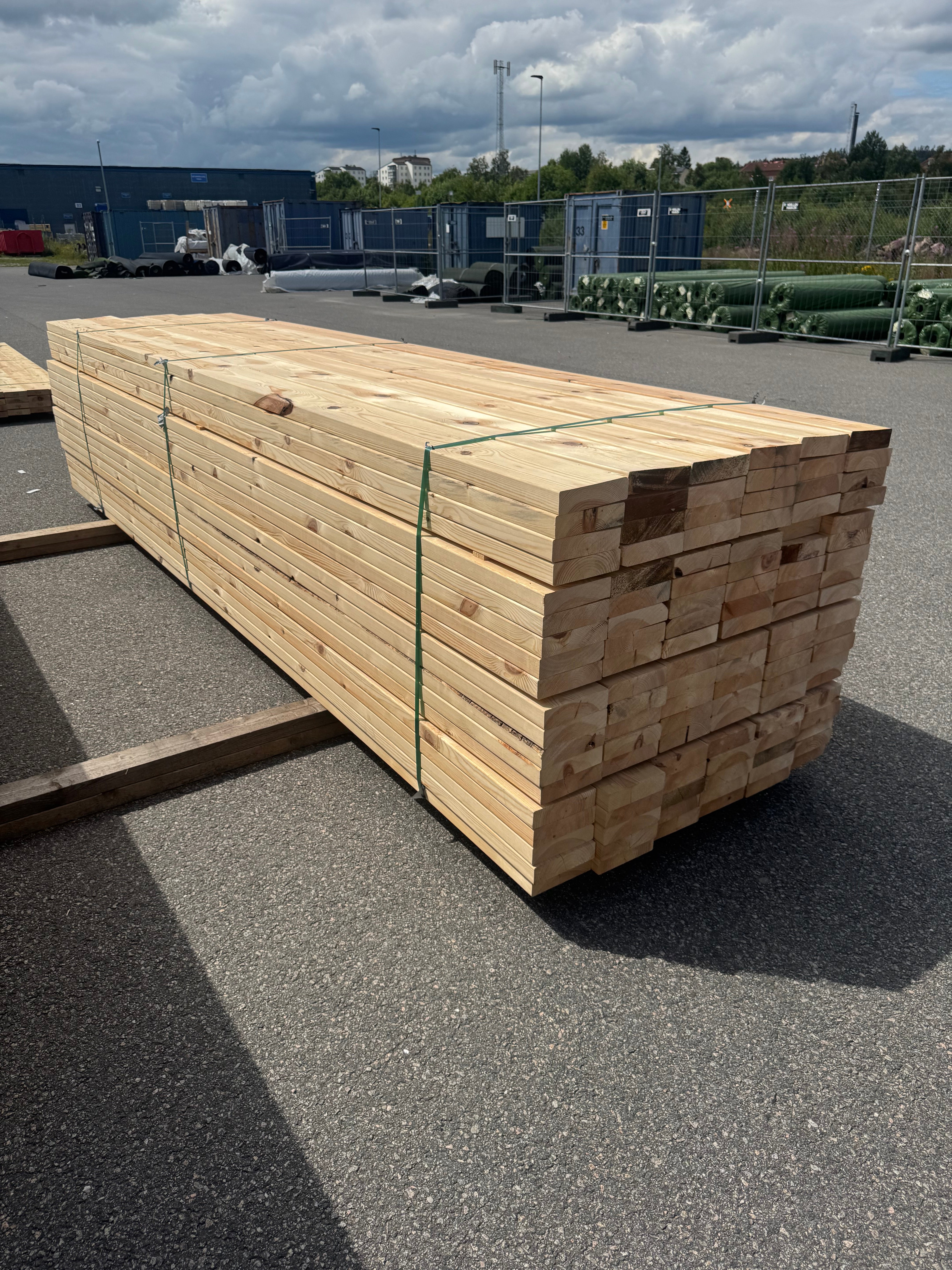 Paket Reglar 45x170 – 114 st (4,20 m, furu)