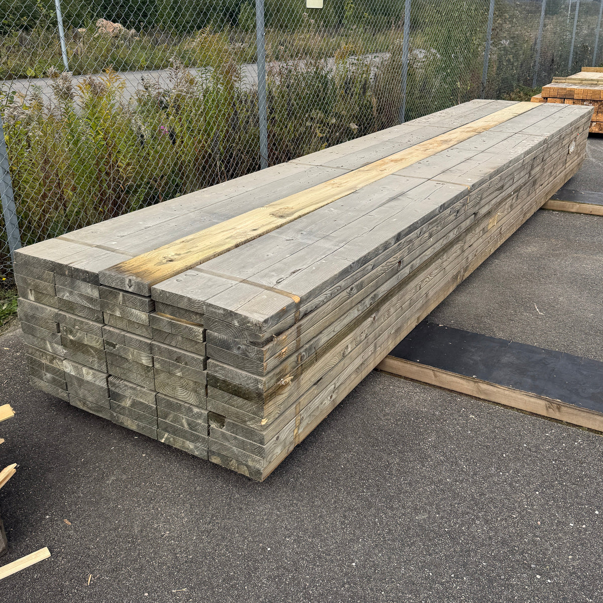 Paket Tryckimpregnerade Reglar 45x220mm 5,40m 60st Gran (Dålig impregnering)