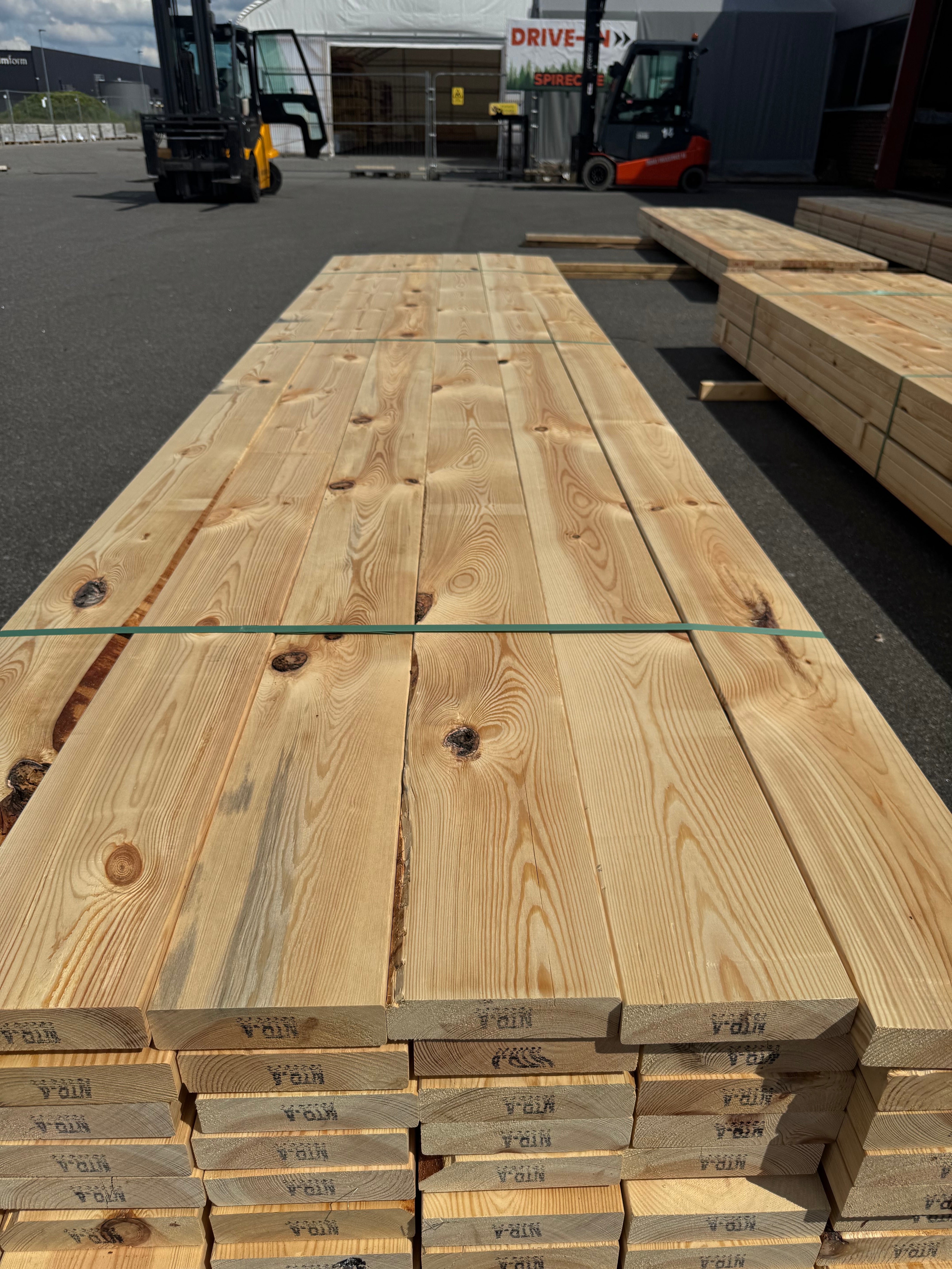Paket Reglar 45x170 – 54 st (4,20 m, furu)