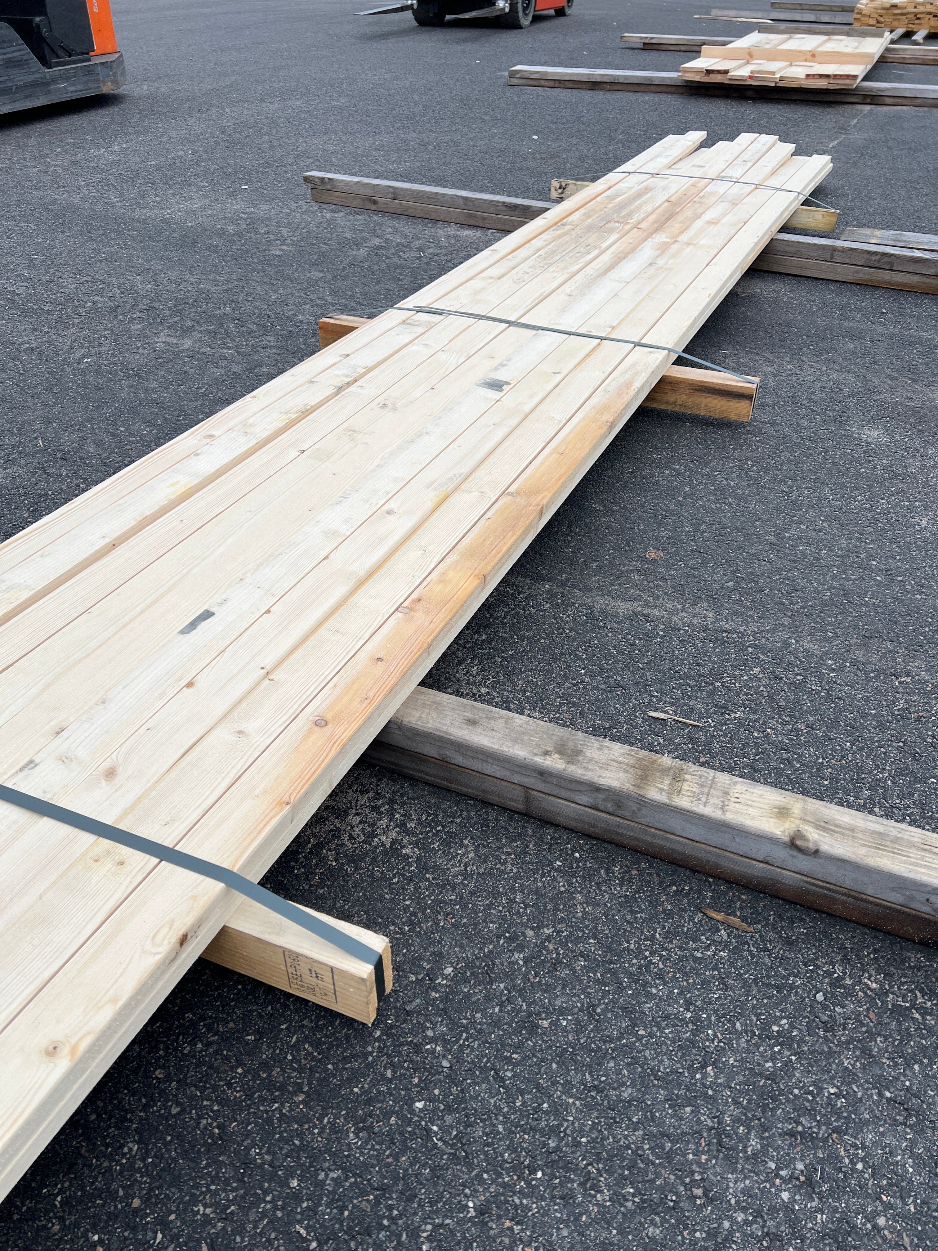 Paket Ytterpanelbräda 22x70 18 st fuktskadat 4,80m (B-Sortering)