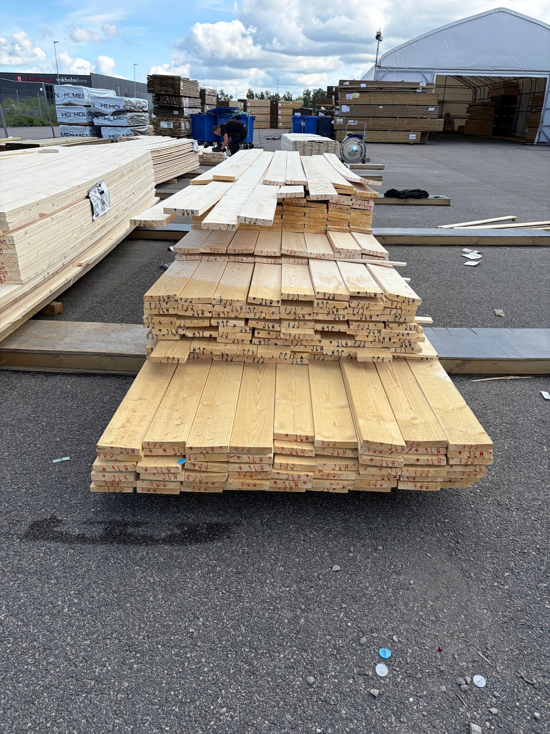Paket Finsågade Brädor 22x120mm, 233st 3,0–4,80m (Andra sortering)