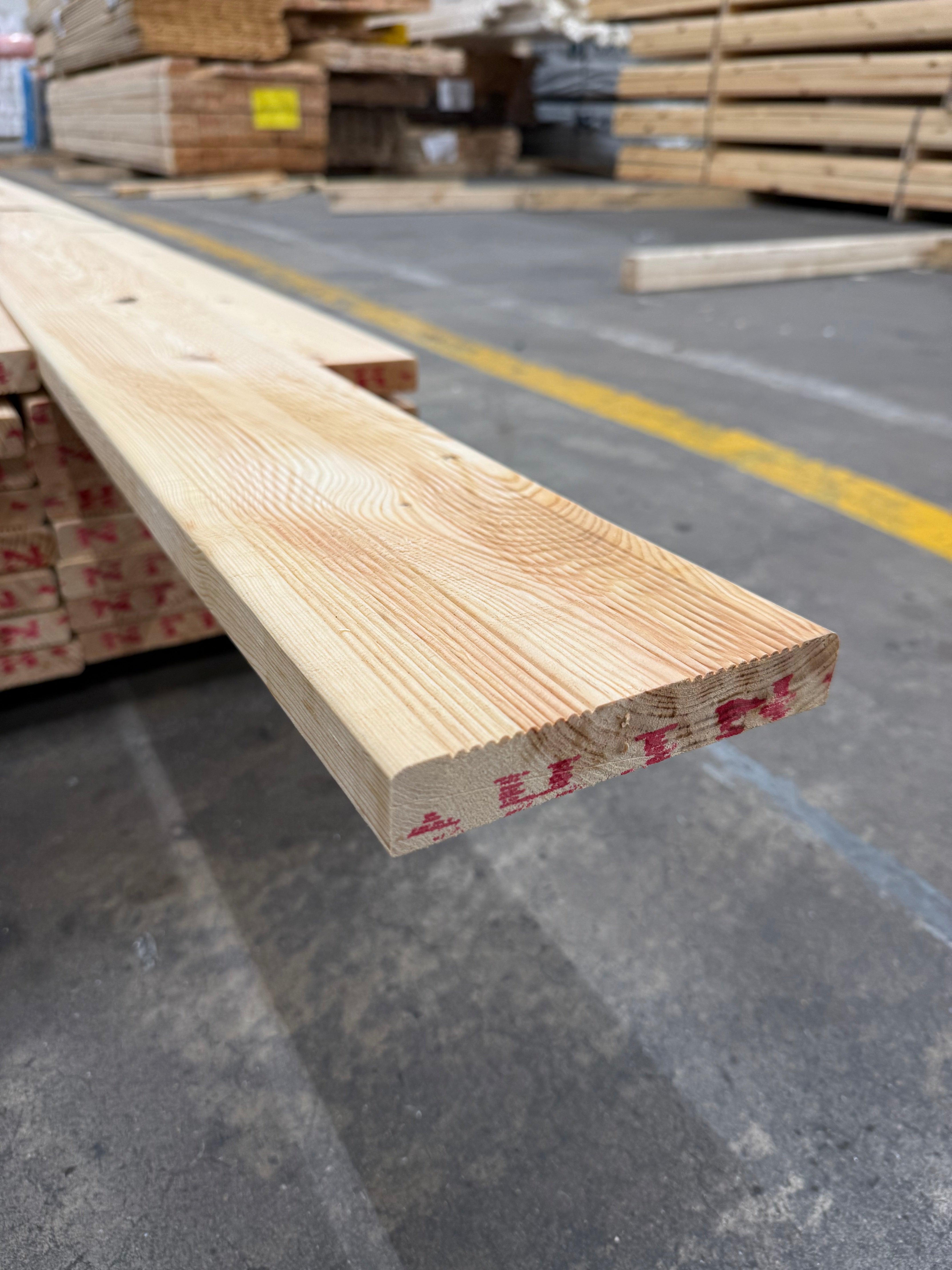 Paket Hyvlade Brädor 27x145mm 3.60m- 49st (Furu Rillad) B- sortering