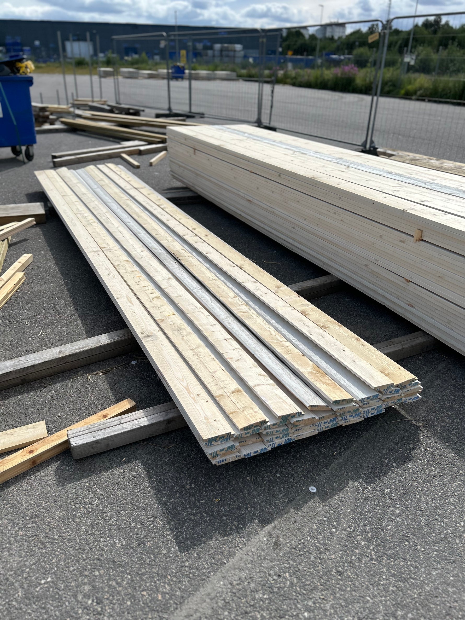 Paket Dubbelfas Halvspont 22x120mm 4,80m 42st Grundmålad
