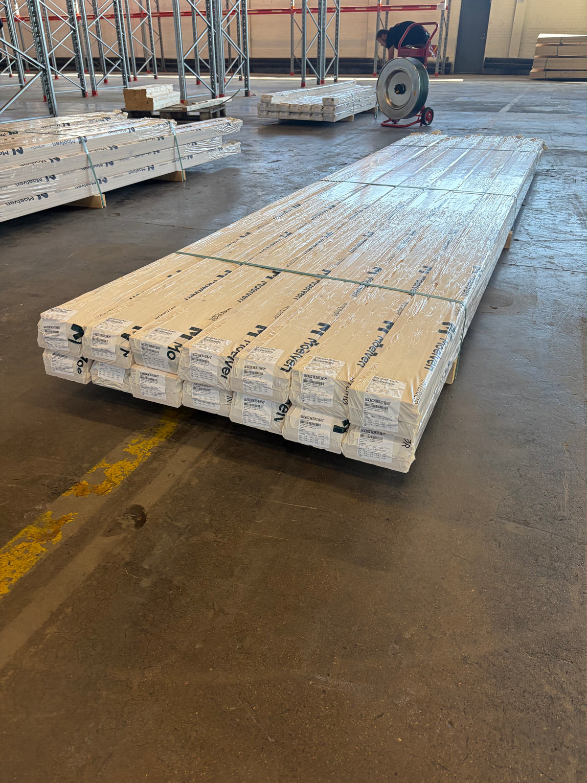 Paket Massivt furugolv 20×135/142 mm – Obehandlat Robust, ca 31 m²