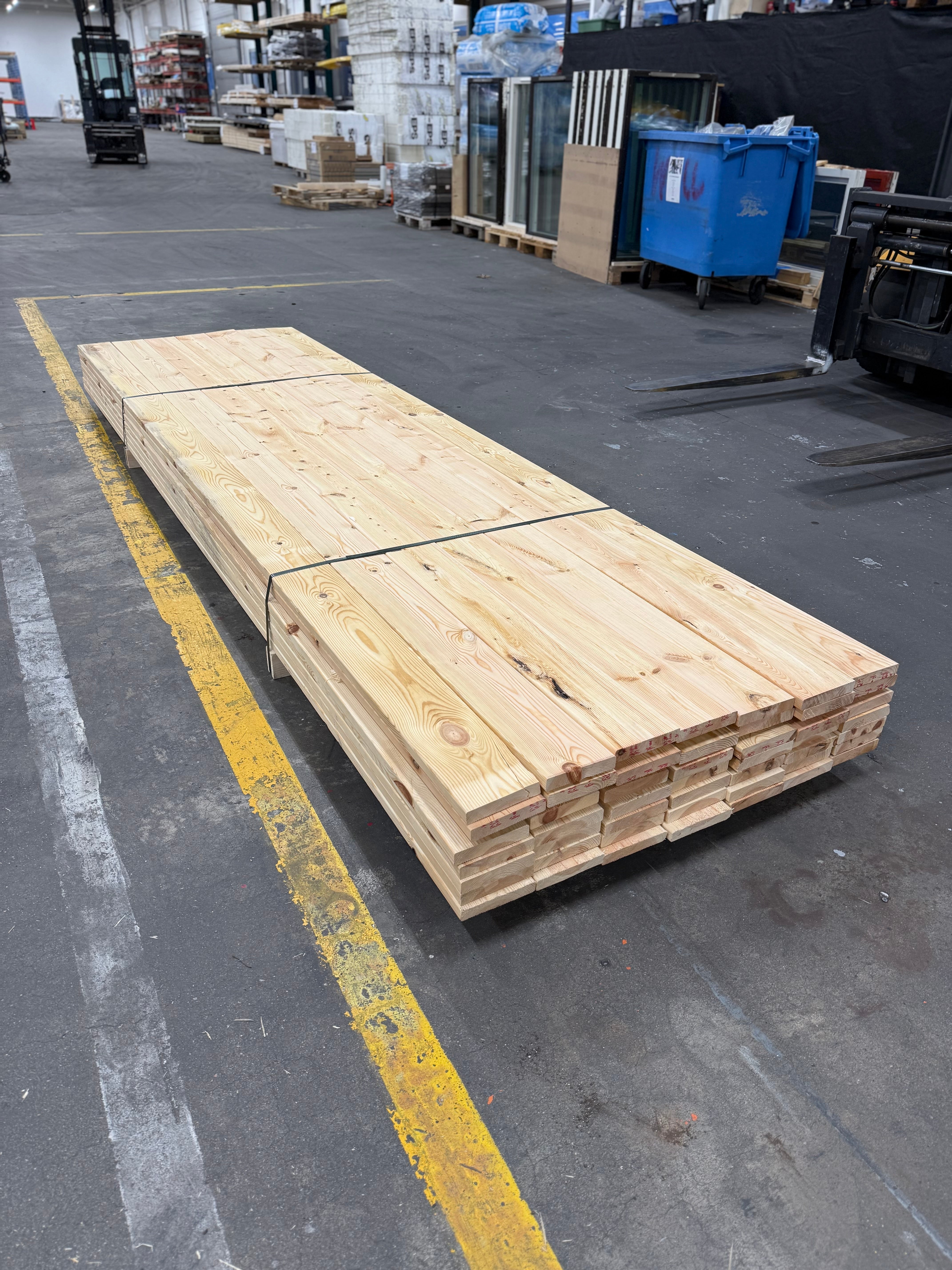 Paket Hyvlade Brädor 27x145mm 3.60m- 49st (Furu Rillad) B- sortering