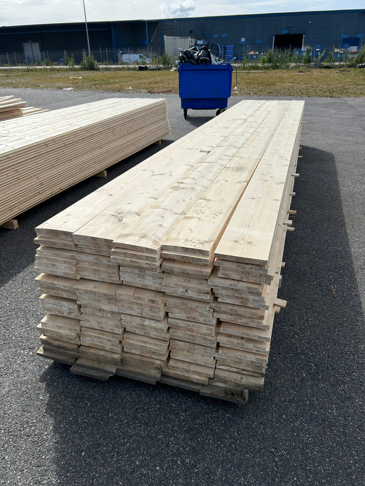 Paket Finsågade Brädor 22x195 mm – 5,40 m 125st Obehandlad